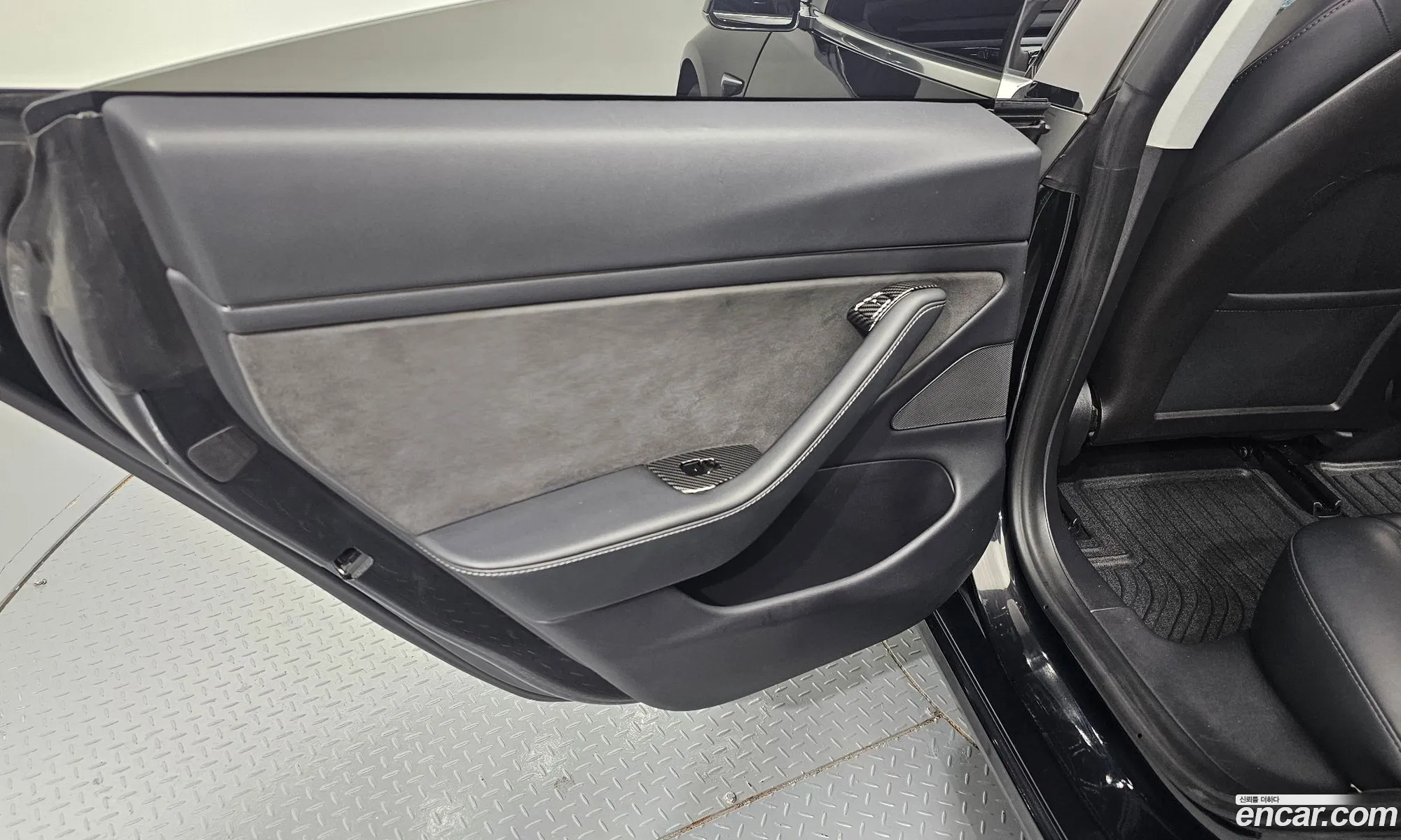 Tesla Model 3 2020 — 7