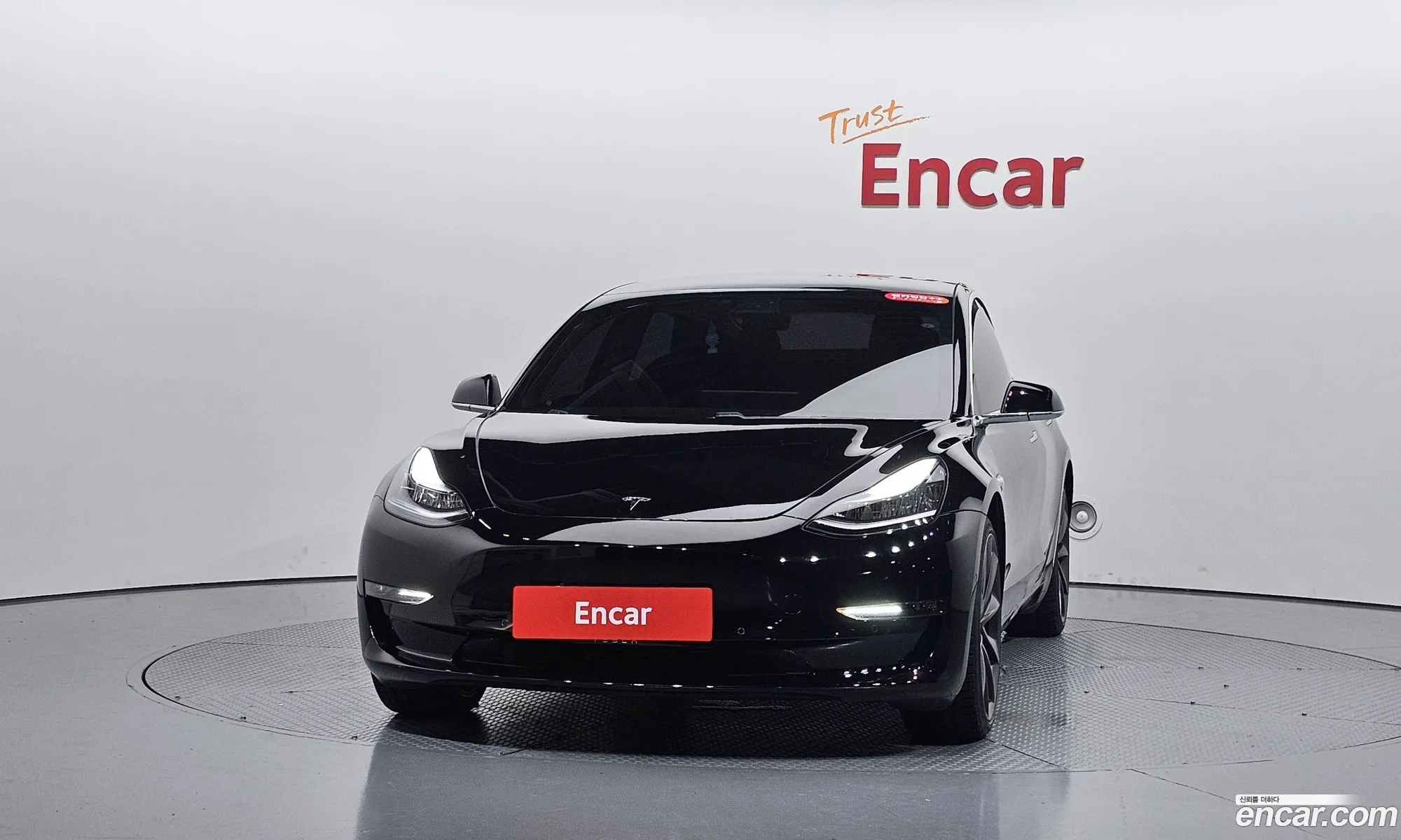 Tesla Model 3 2020 — 22