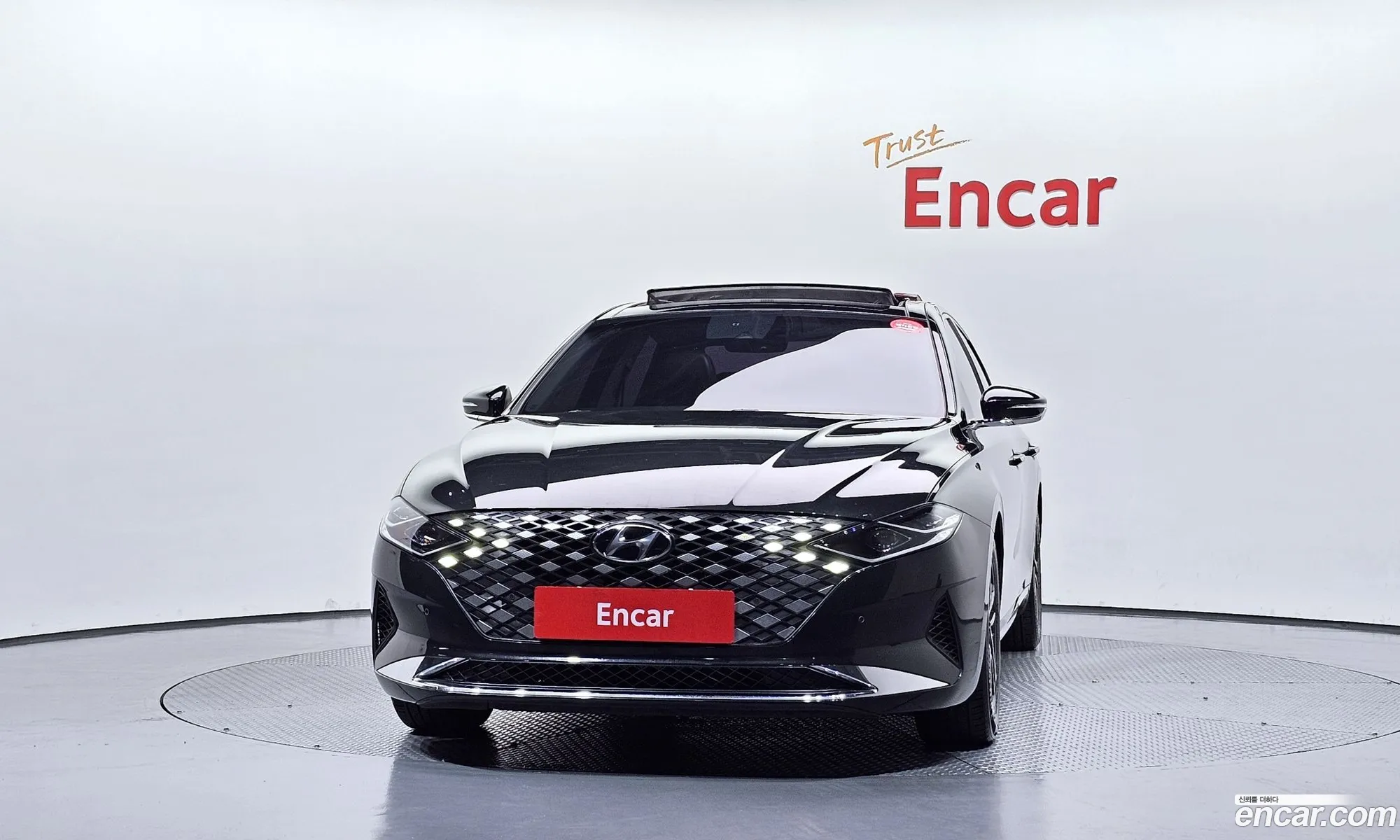 Hyundai Grandeur IG 2020 — 31