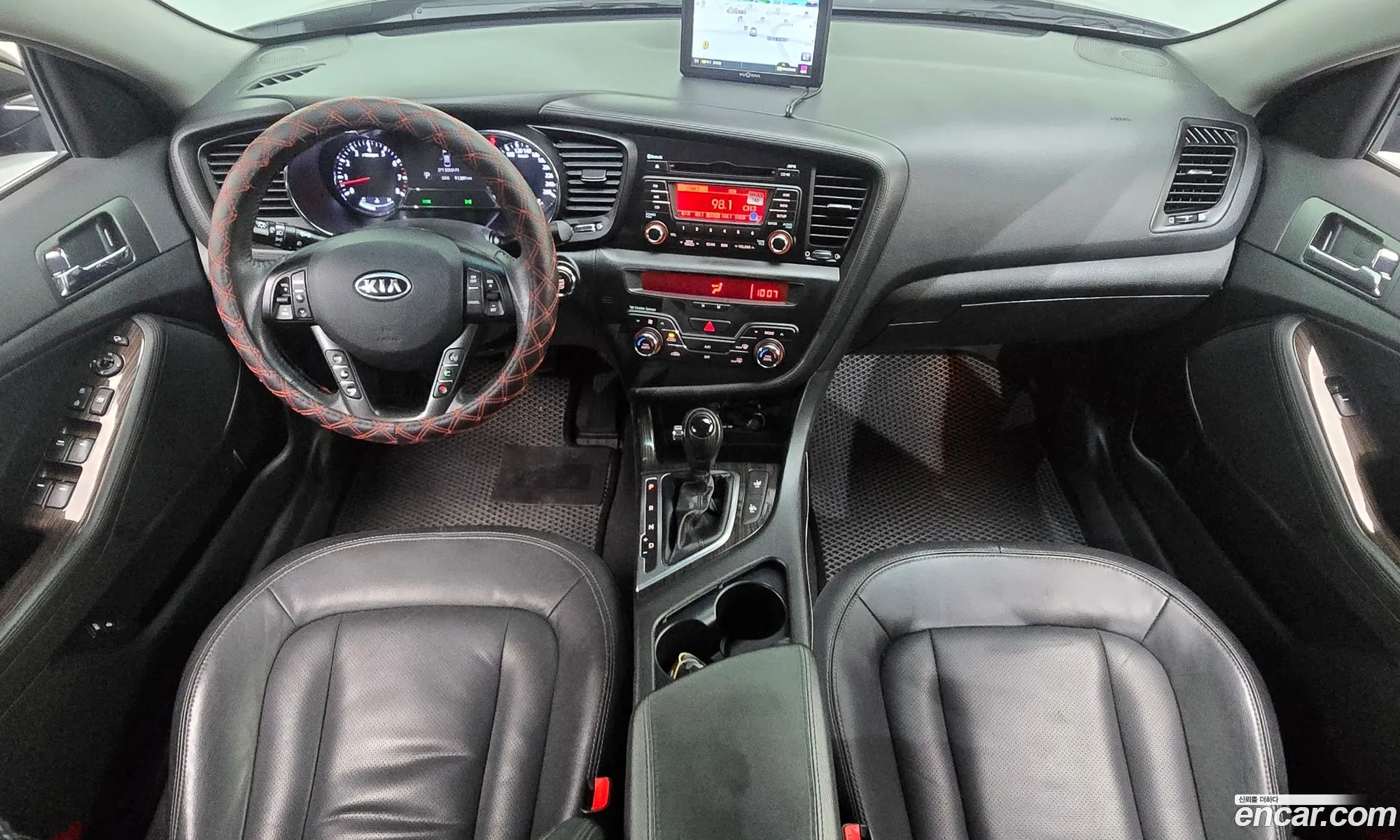 Kia K5 2010 KNAGN411BBA045904 — 10