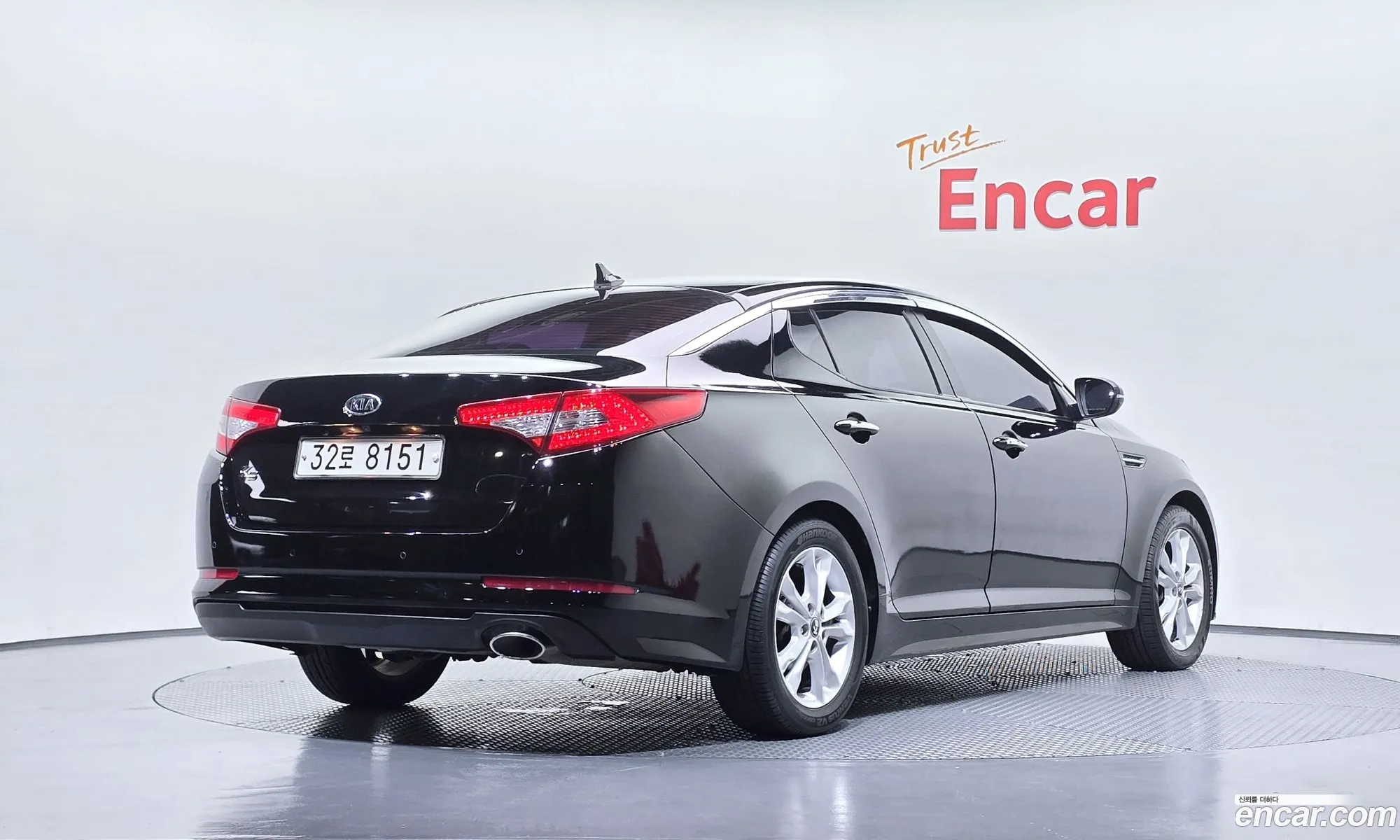 Kia K5 2010 KNAGN411BBA045904 — 5