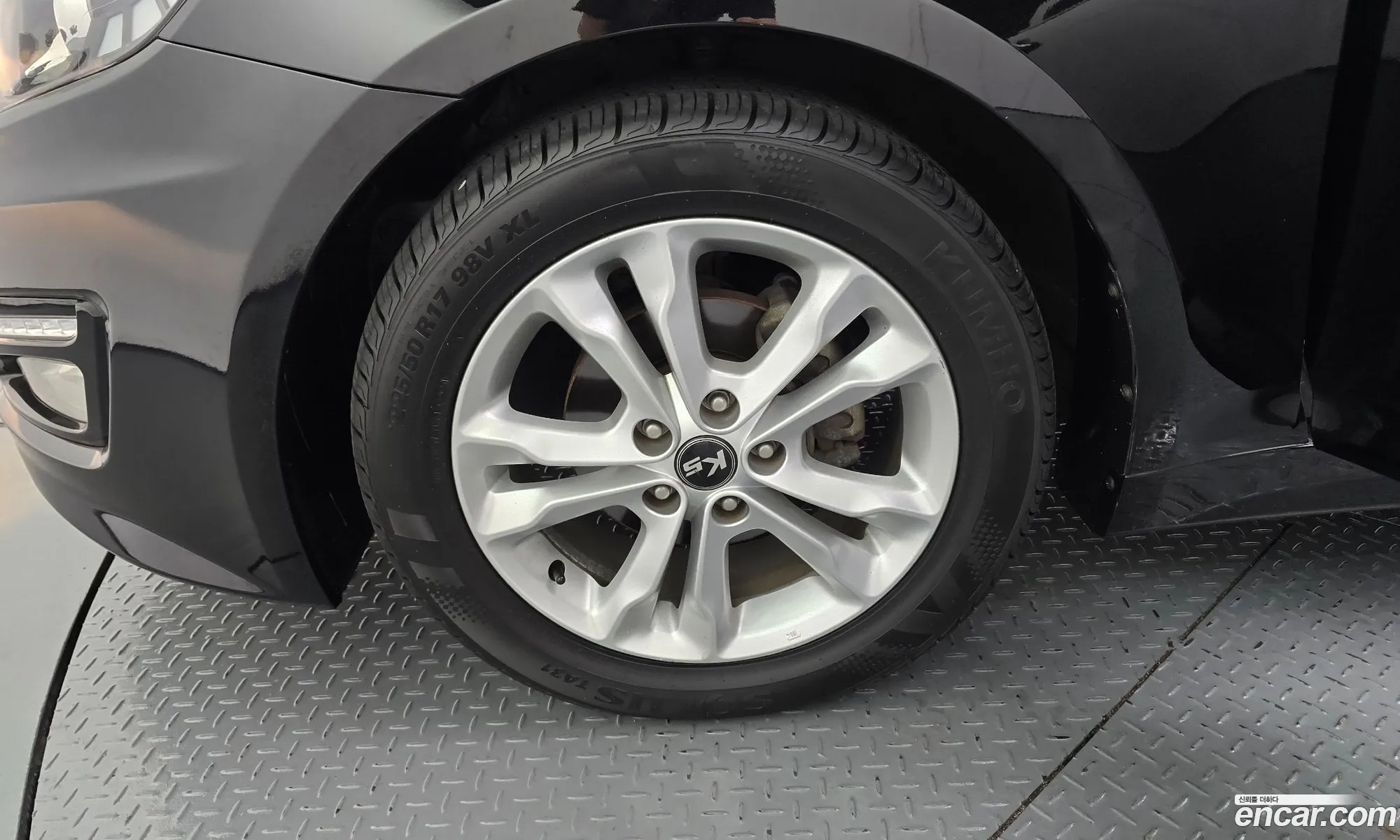 Kia K5 2010 KNAGN411BBA045904 — 11