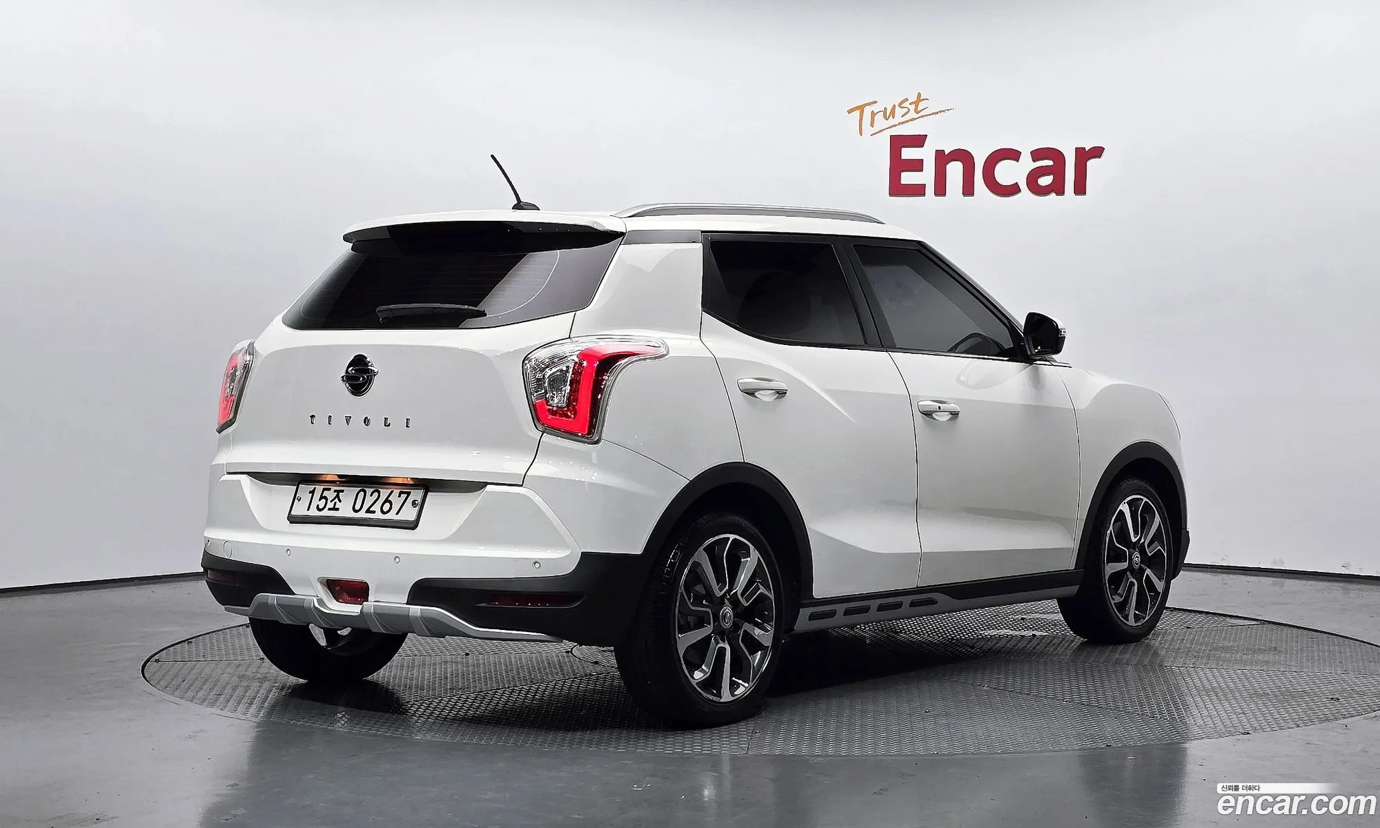 KG Mobility (SsangYong) Tivoli 2016 — 4
