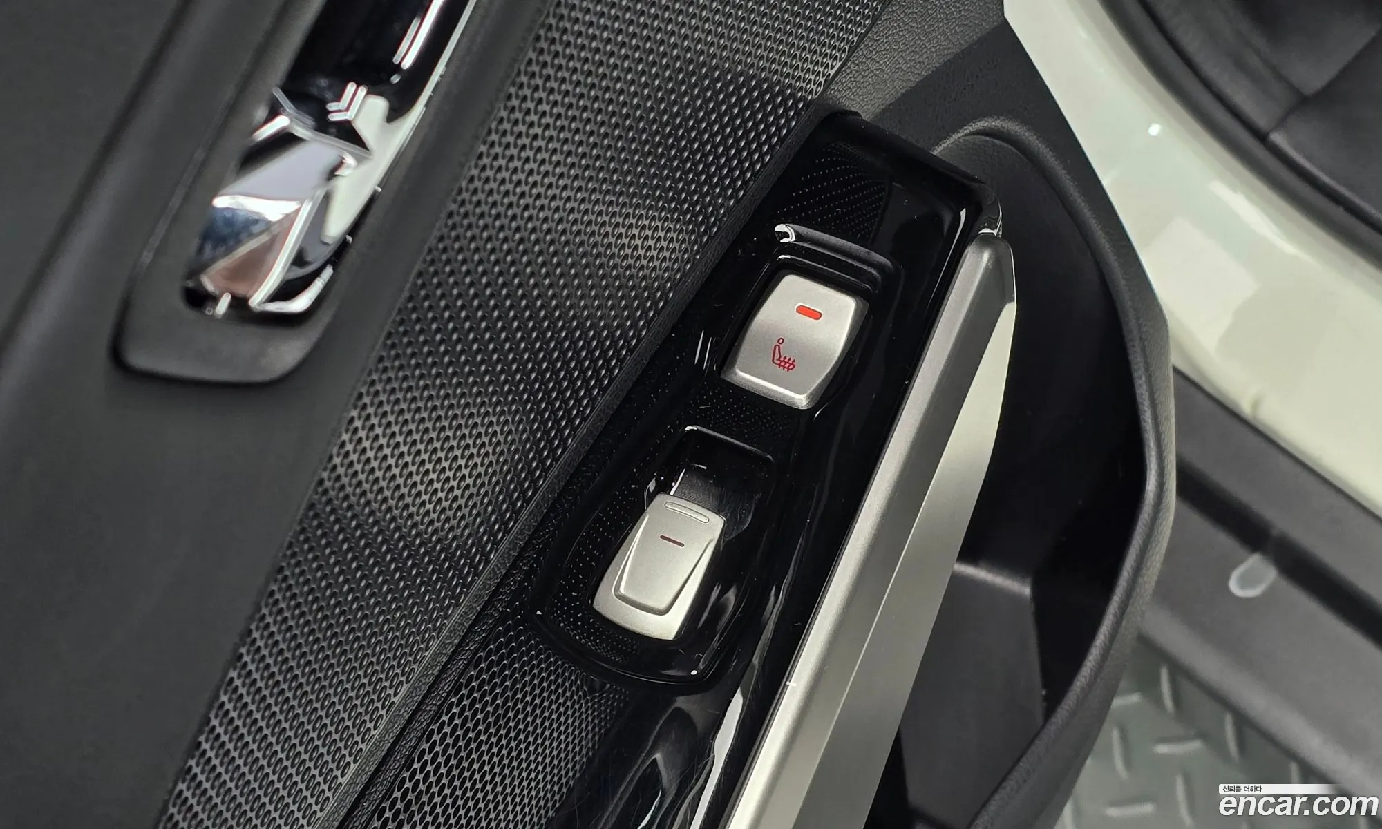 KG Mobility (SsangYong) Tivoli 2016 — 13