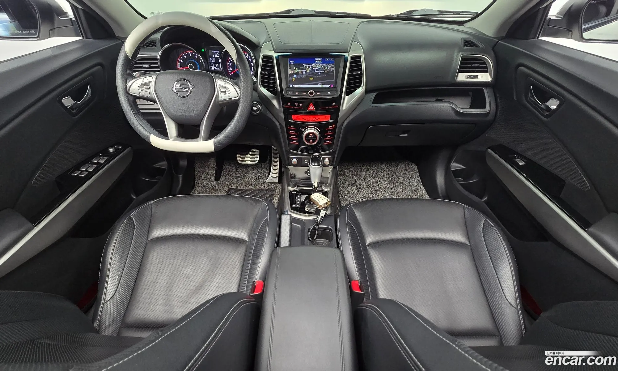 KG Mobility (SsangYong) Tivoli 2016 — 11