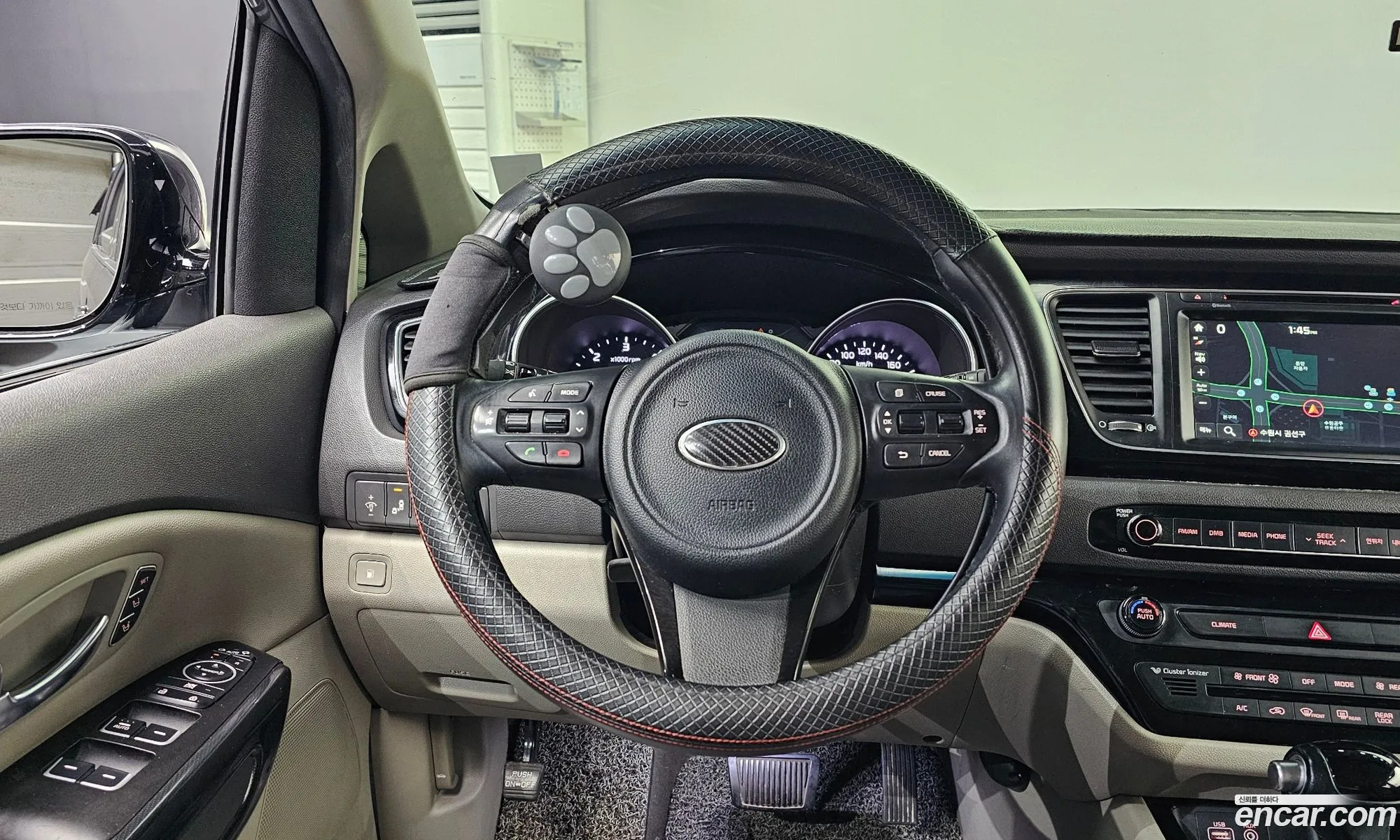 Kia Carnival 2015 KNAME81ABFS064094 — 11