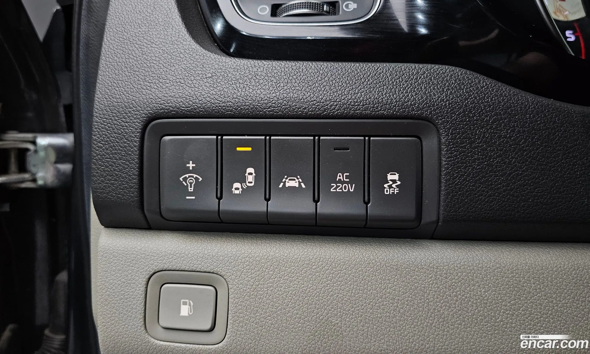 Kia Carnival 2015 KNAME81ABFS064094 — 20