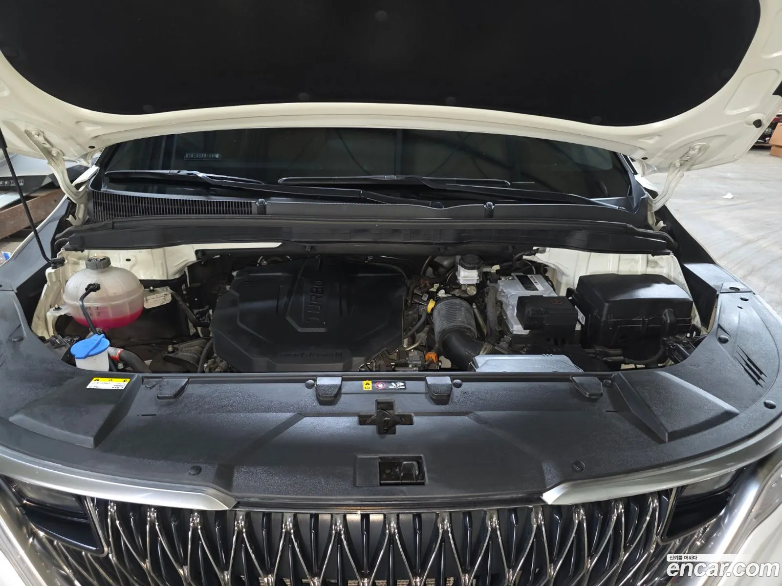 Kia Carnival 2022 — 3