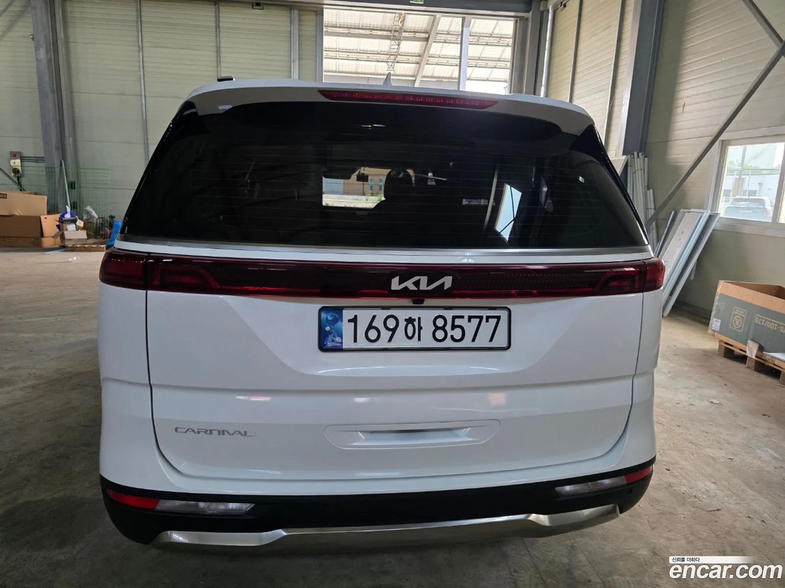 Kia Carnival 2022 — 7