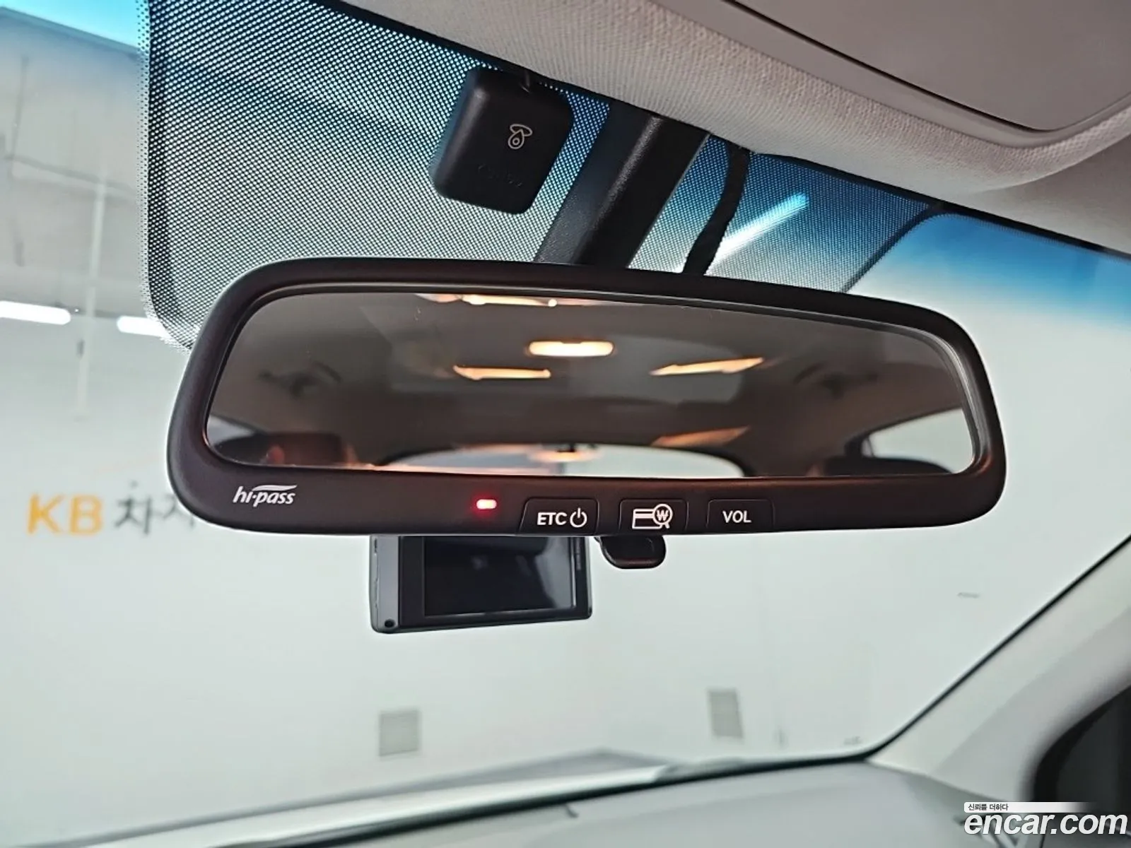 Hyundai Kona 2018 — 17