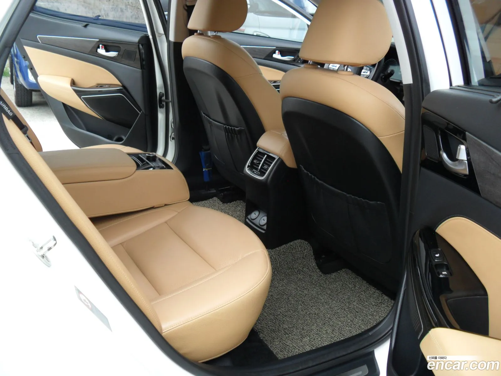 Kia K7 Premier 2019 — 13