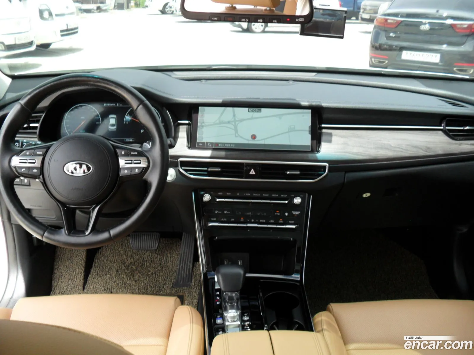 Kia K7 Premier 2019 — 12