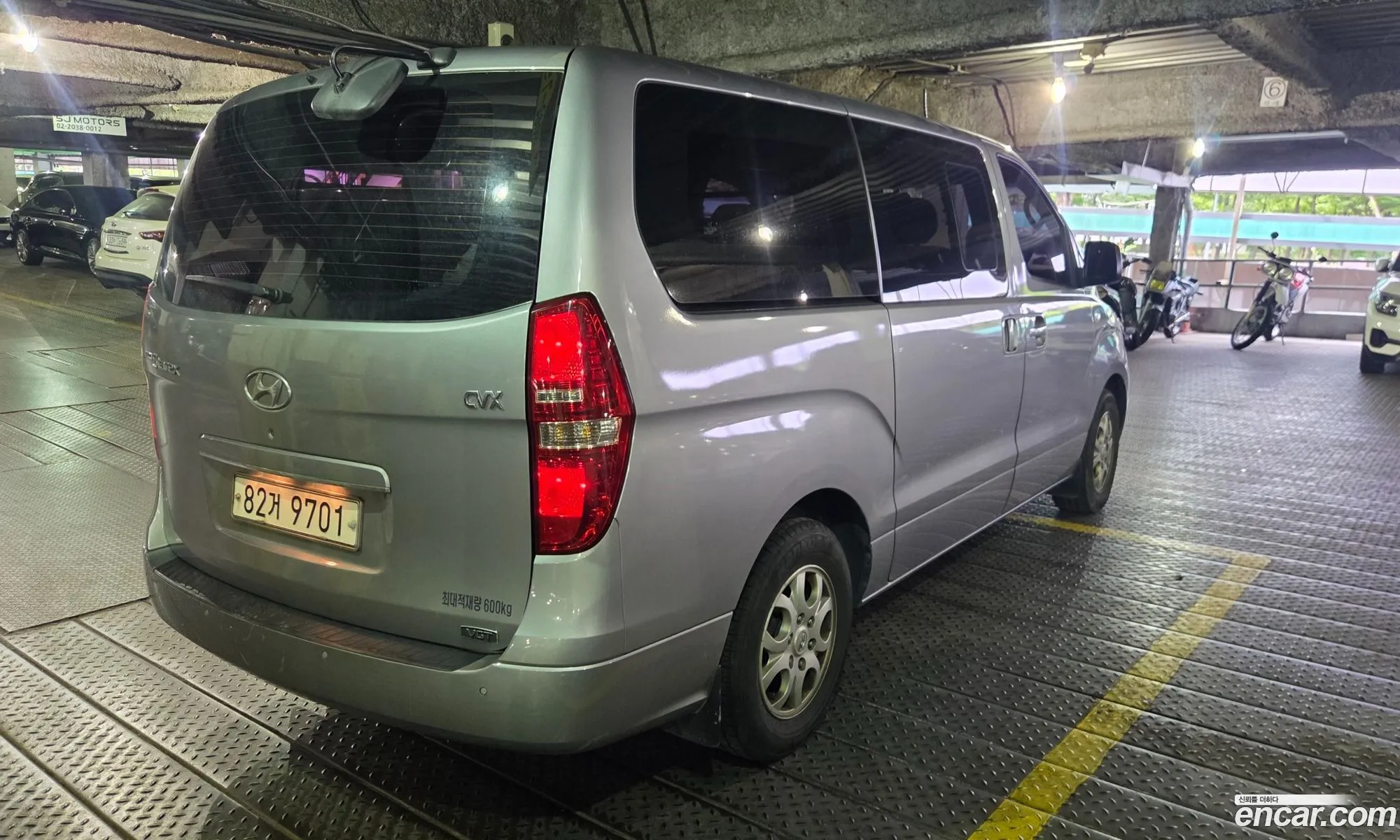Hyundai Grand Starex 2011 — 11