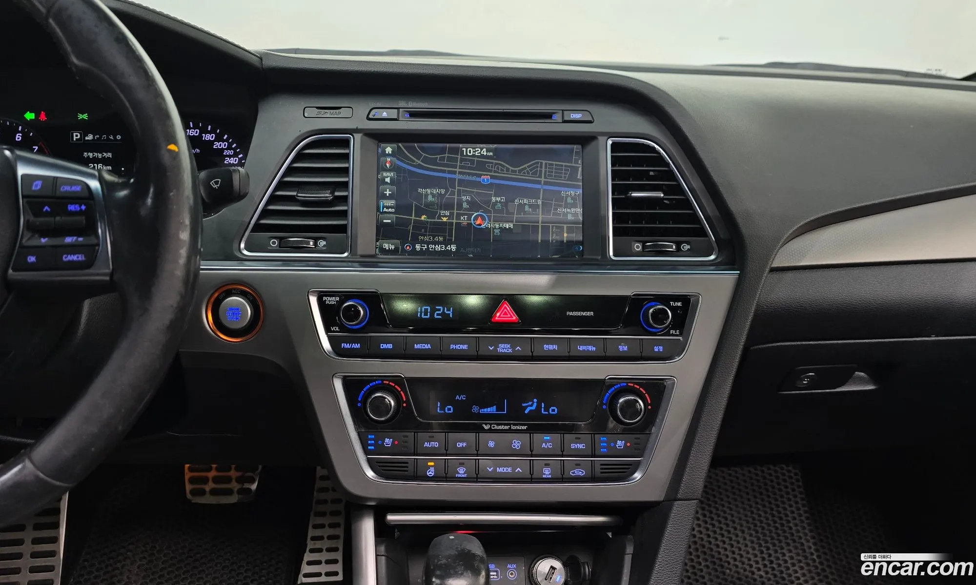 Hyundai LF Sonata 2015 KMHE341BBFA122830 — 15