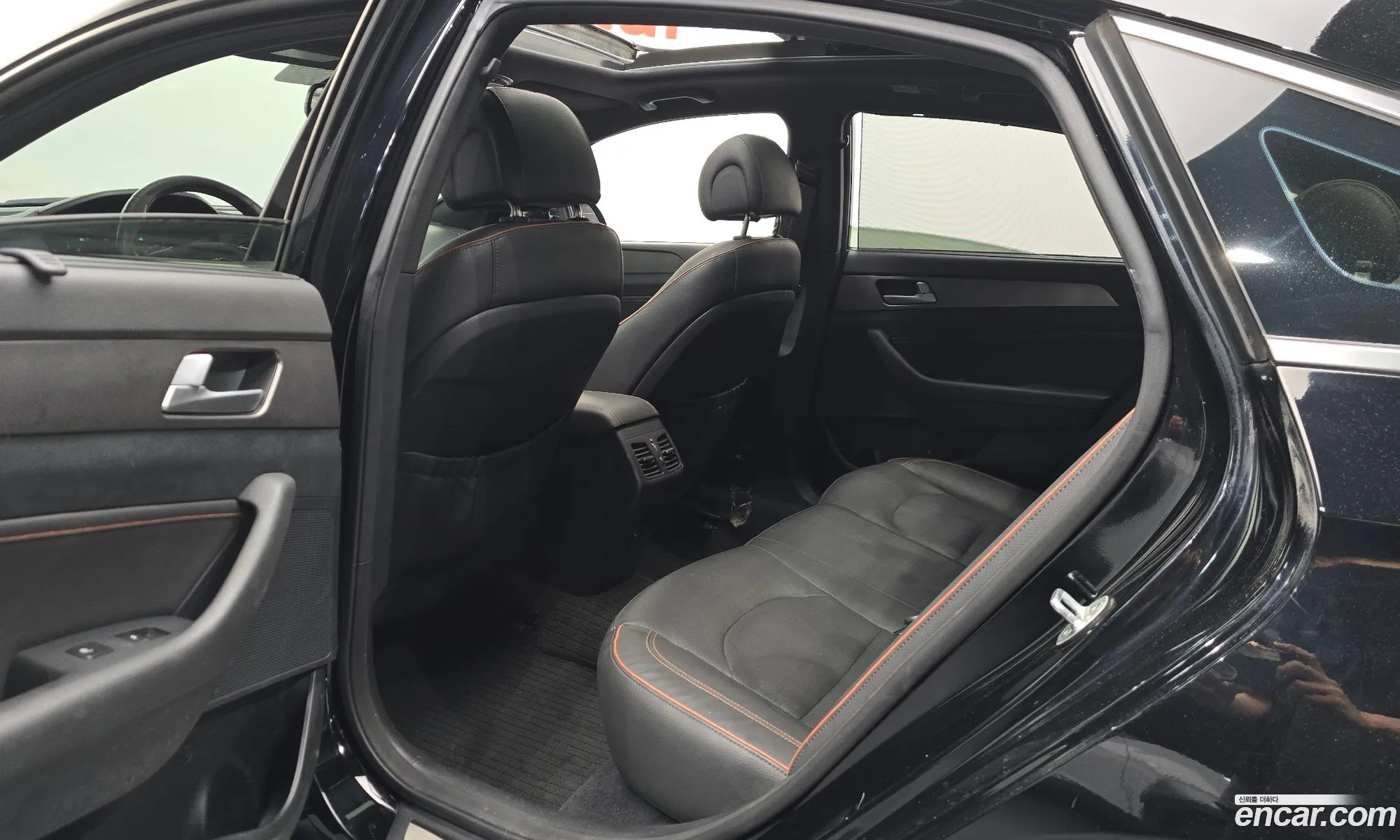 Hyundai LF Sonata 2015 KMHE341BBFA122830 — 13