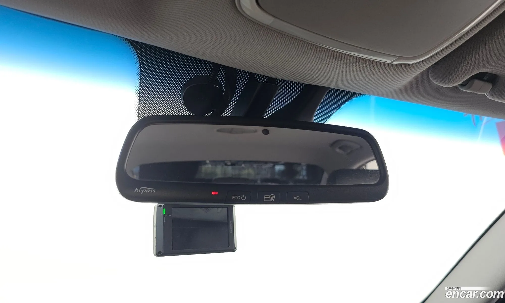 Hyundai Genesis 2011 — 3