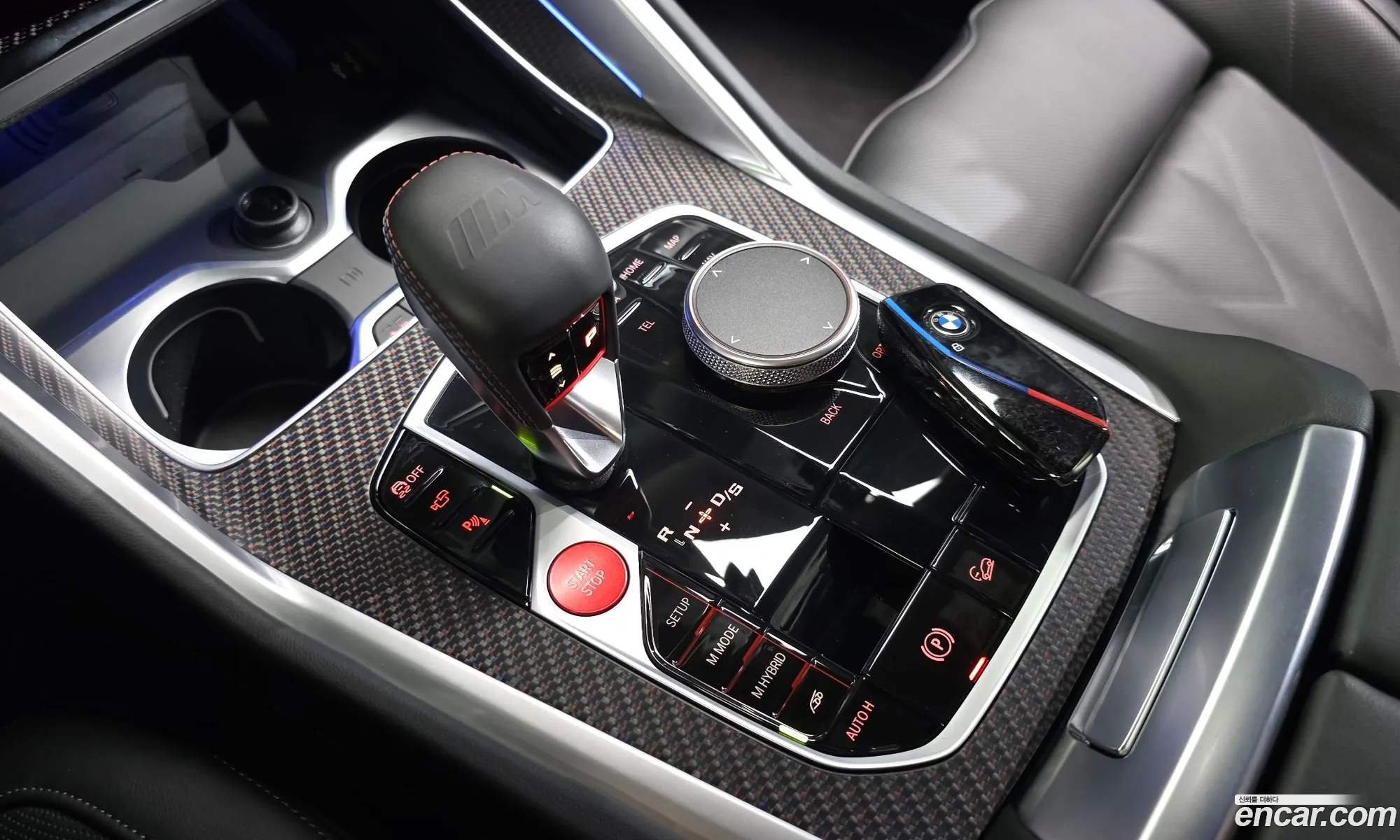 BMW XM 2025 — 25