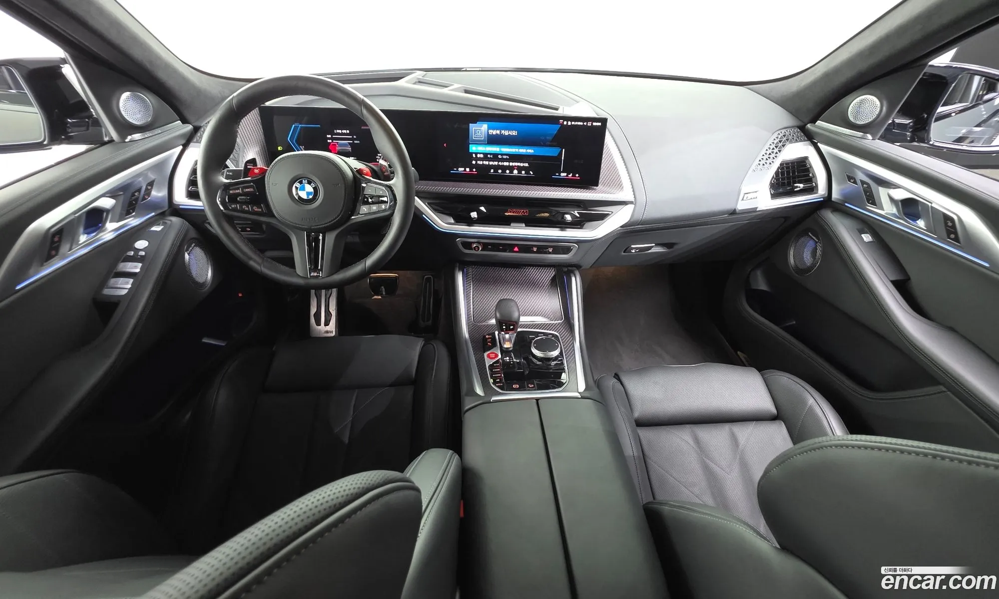 BMW XM 2025 — 6