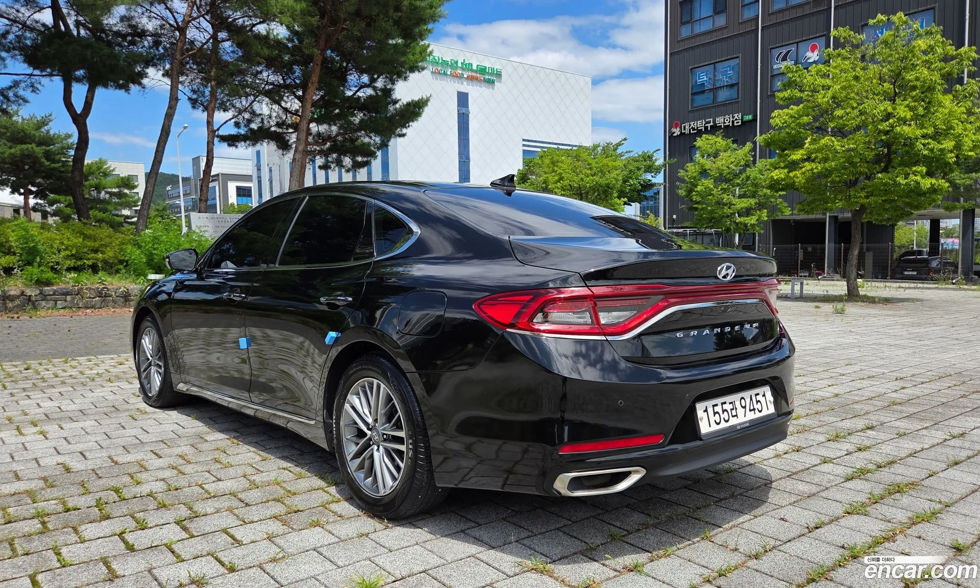 Hyundai Grandeur IG 2017 — 12