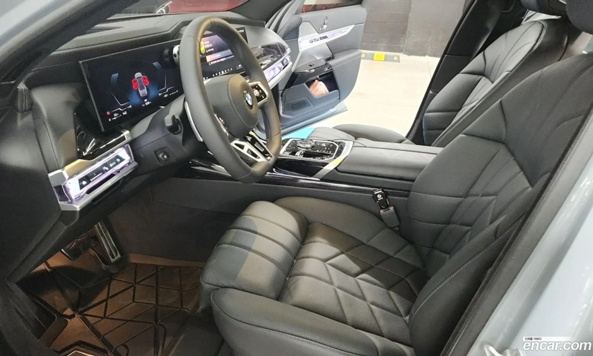 BMW 7 Series 2025 — 13
