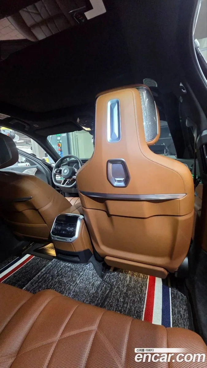 BMW i7 2023 — 9