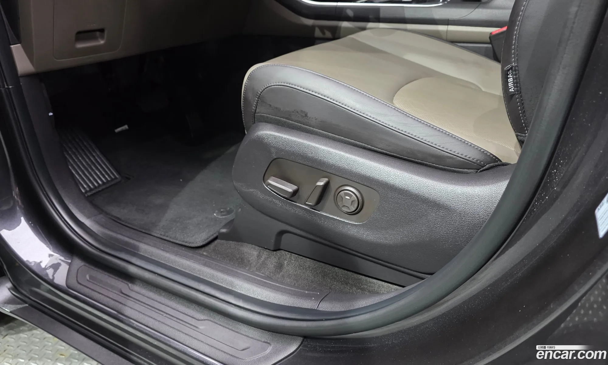 Kia Carnival 2024 KNANC81BBSS483041 — 28