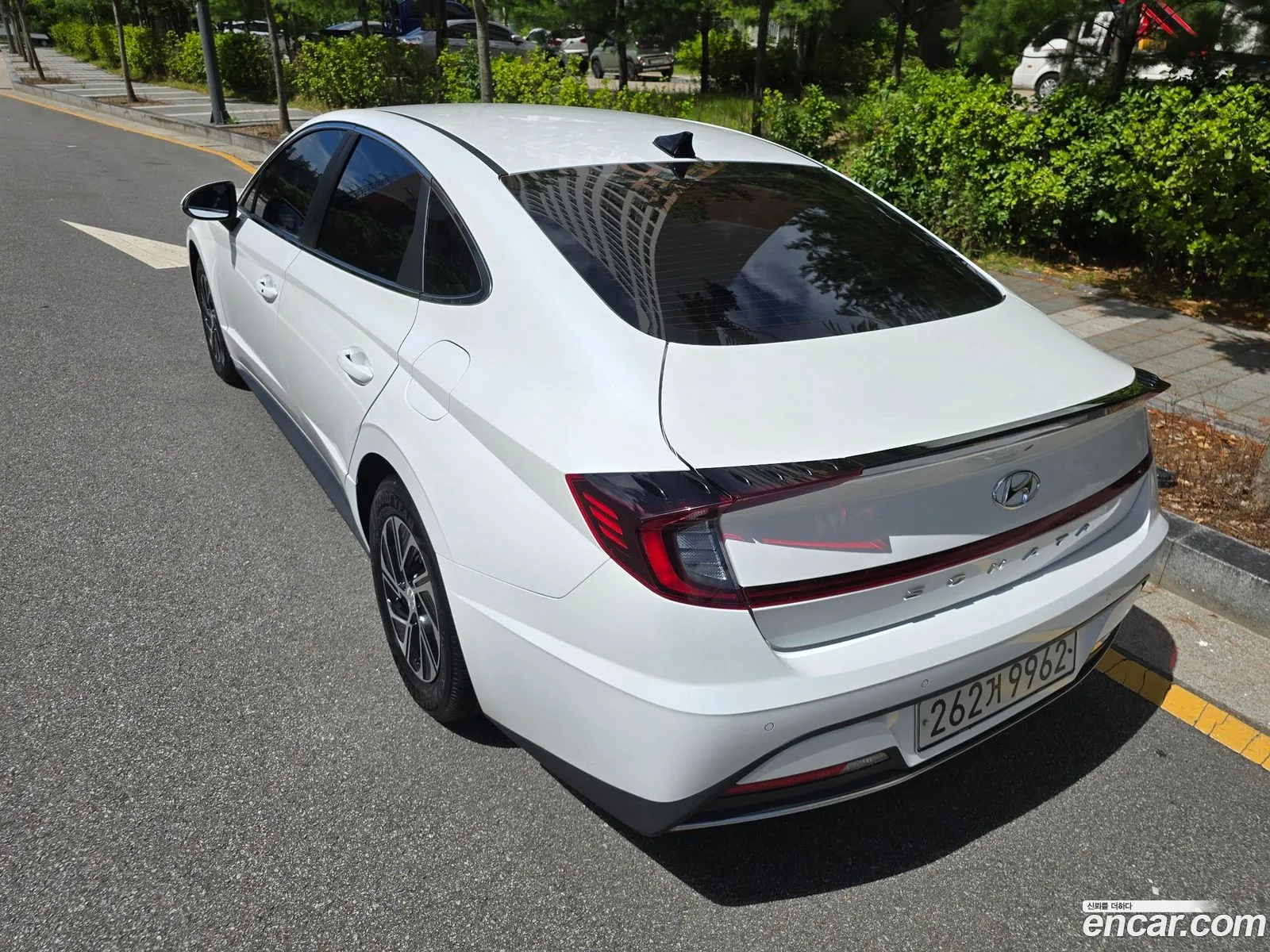 Hyundai Sonata Hybrid 2021 — 10