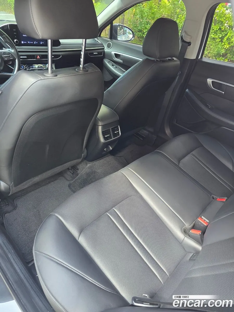 Hyundai Sonata Hybrid 2021 — 13