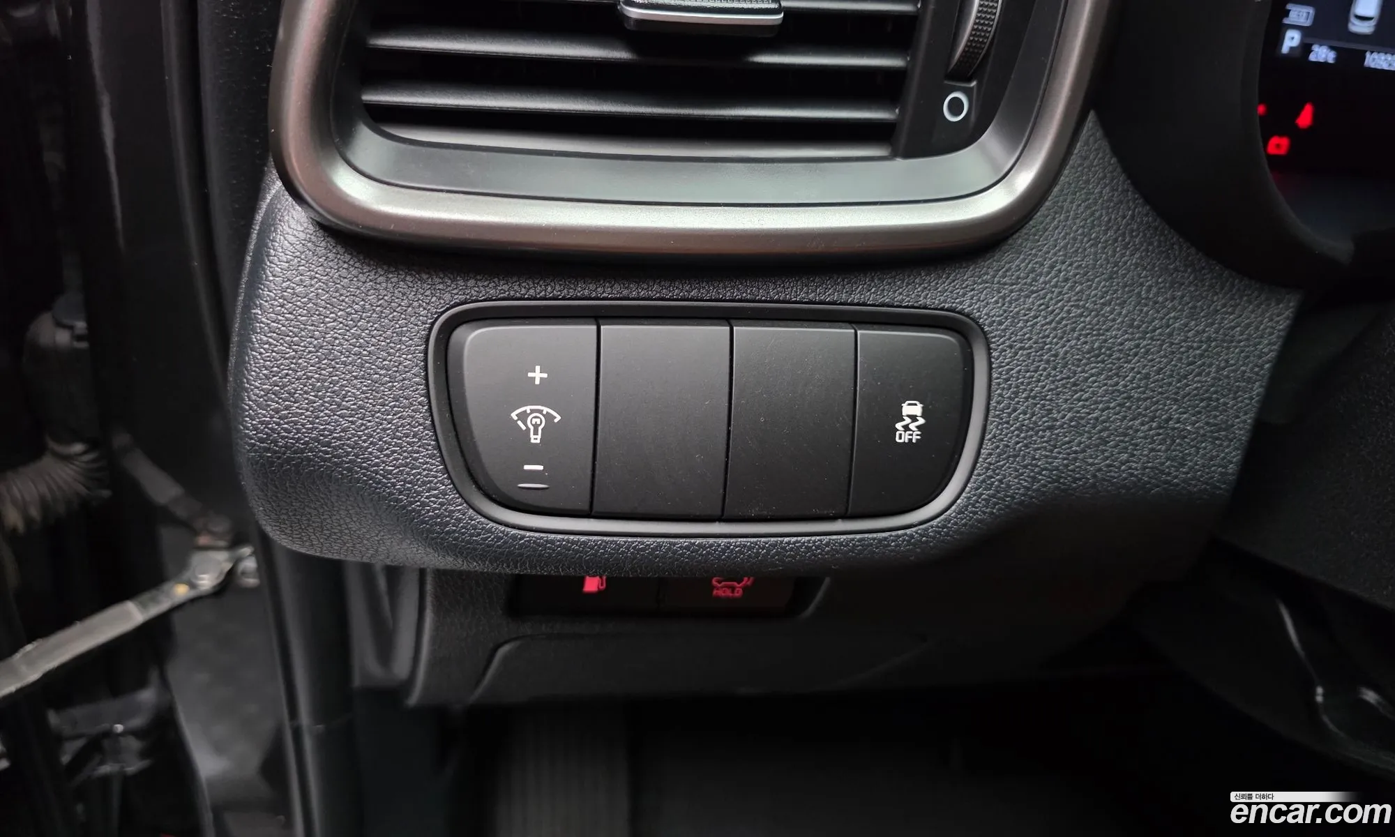 Kia Sorento 2018 KNAPH81BDJA433549 — 14