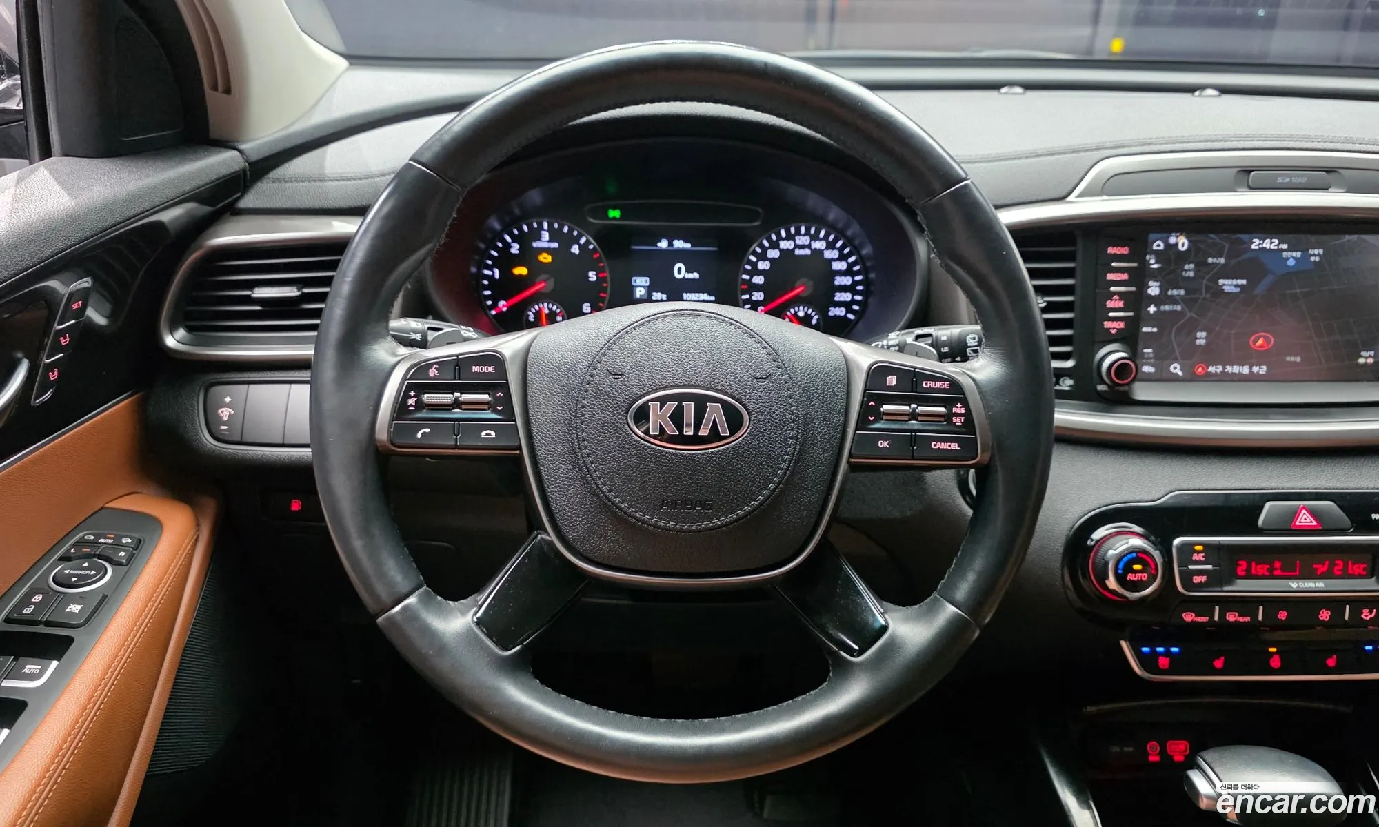 Kia Sorento 2018 KNAPH81BDJA433549 — 17