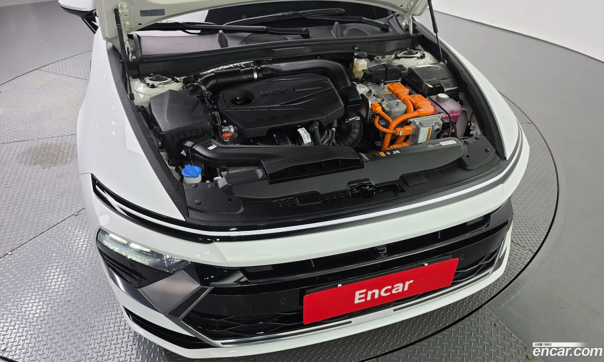 Hyundai Sonata the Edge Hybrid 2024 — 26