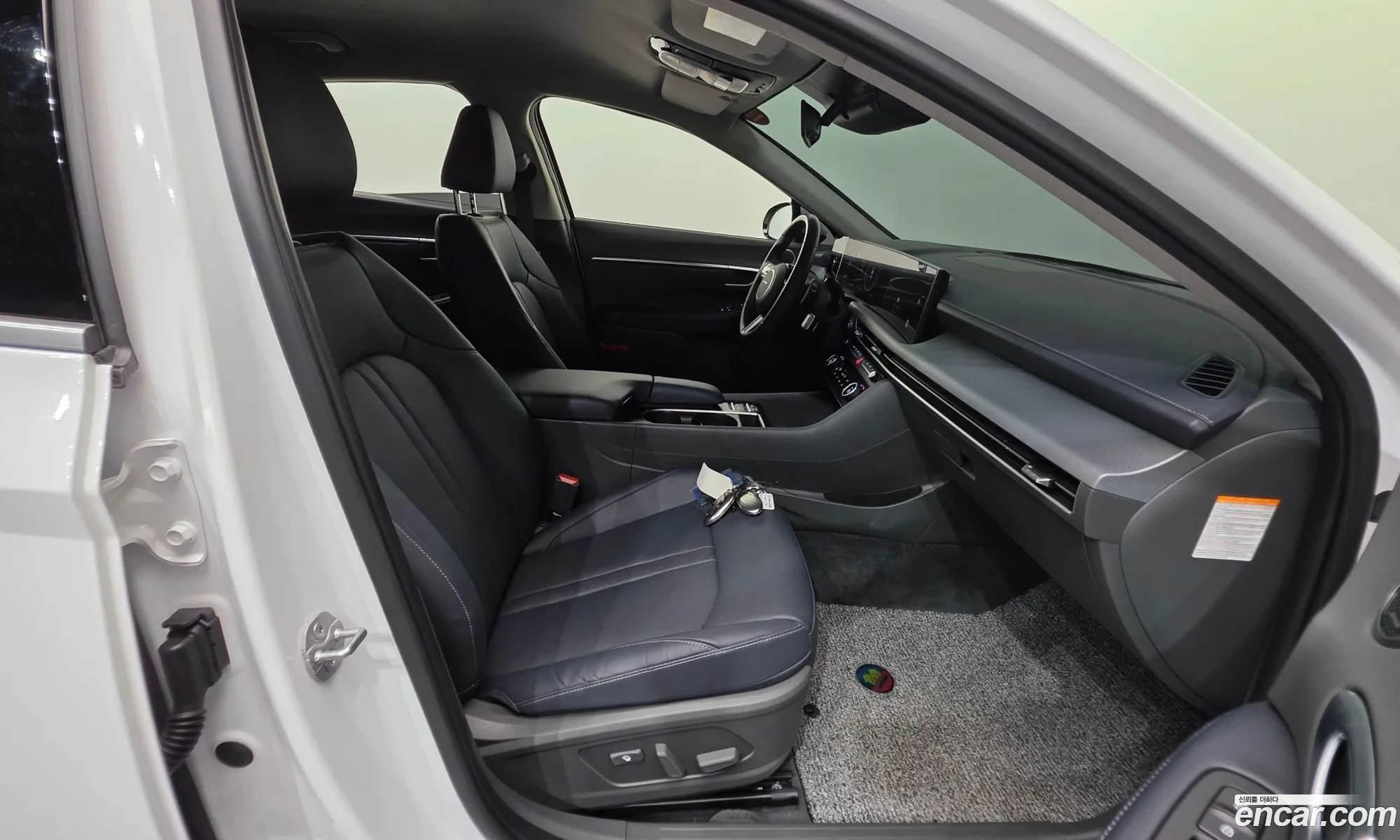 Hyundai Sonata the Edge Hybrid 2024 — 19