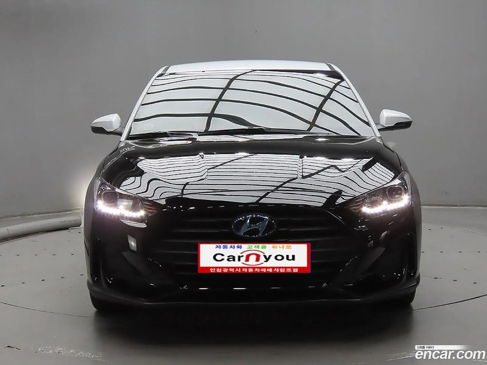 Hyundai Veloster 2018 — 16