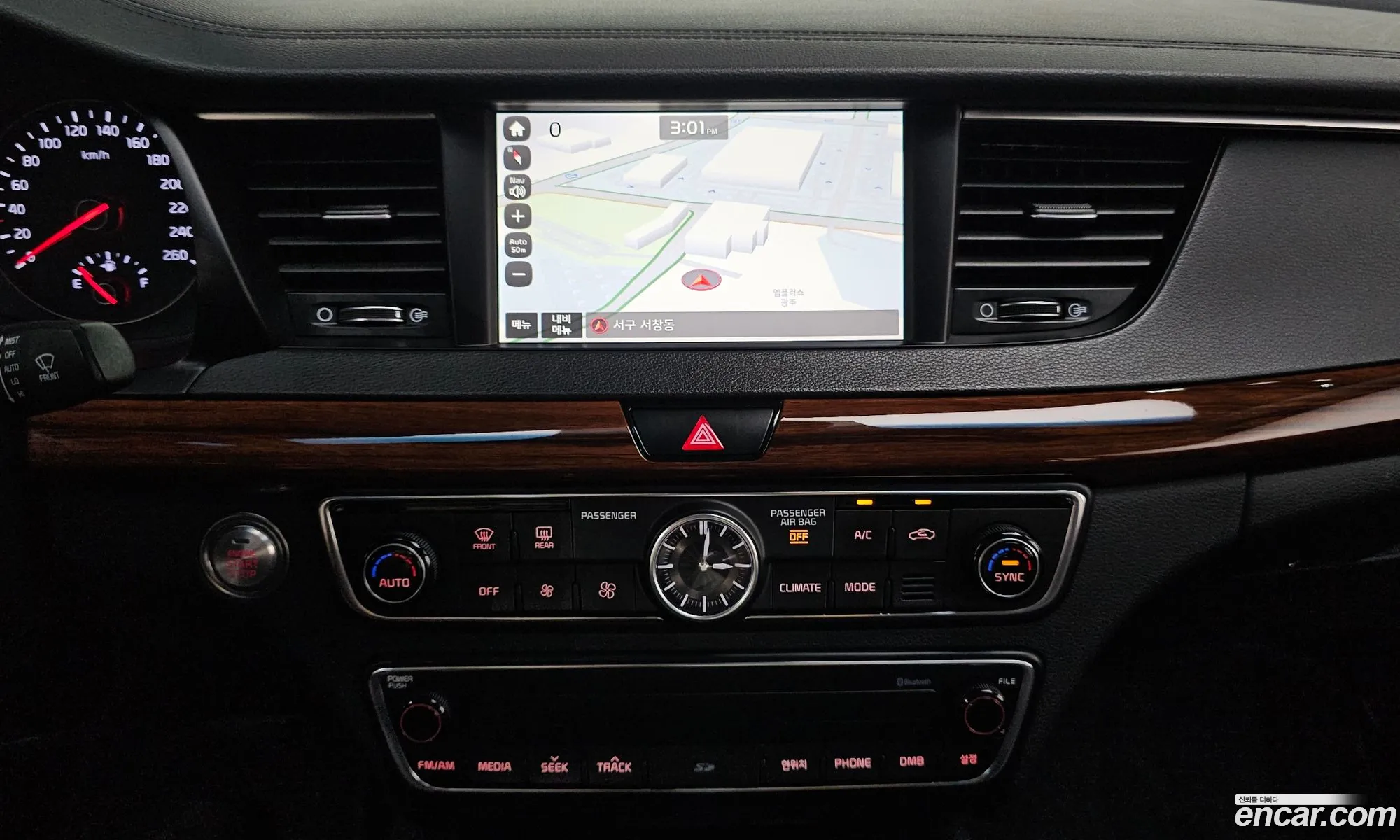 Kia K7 2016 KNALB415BGA052472 — 27