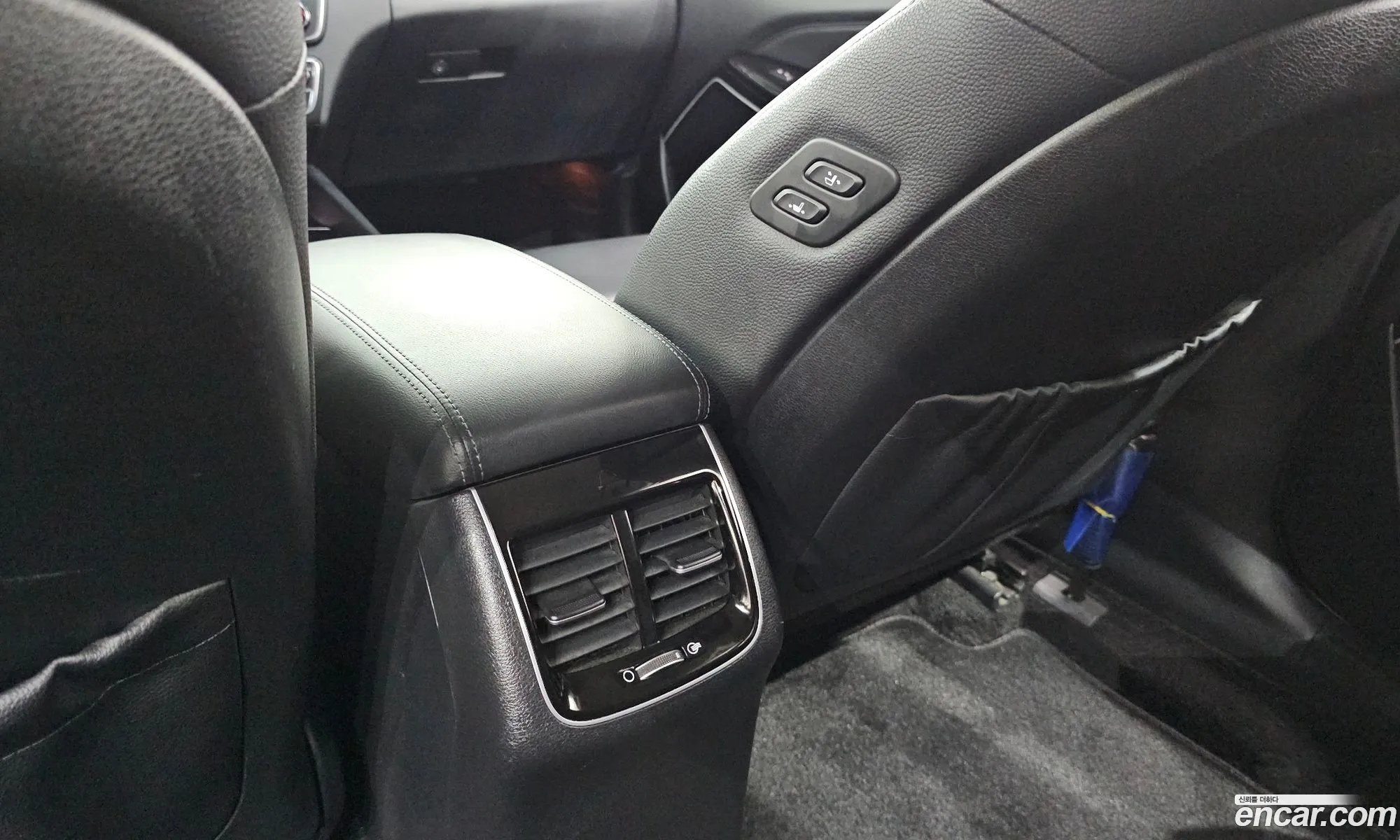 Kia K7 2016 KNALB415BGA052472 — 18