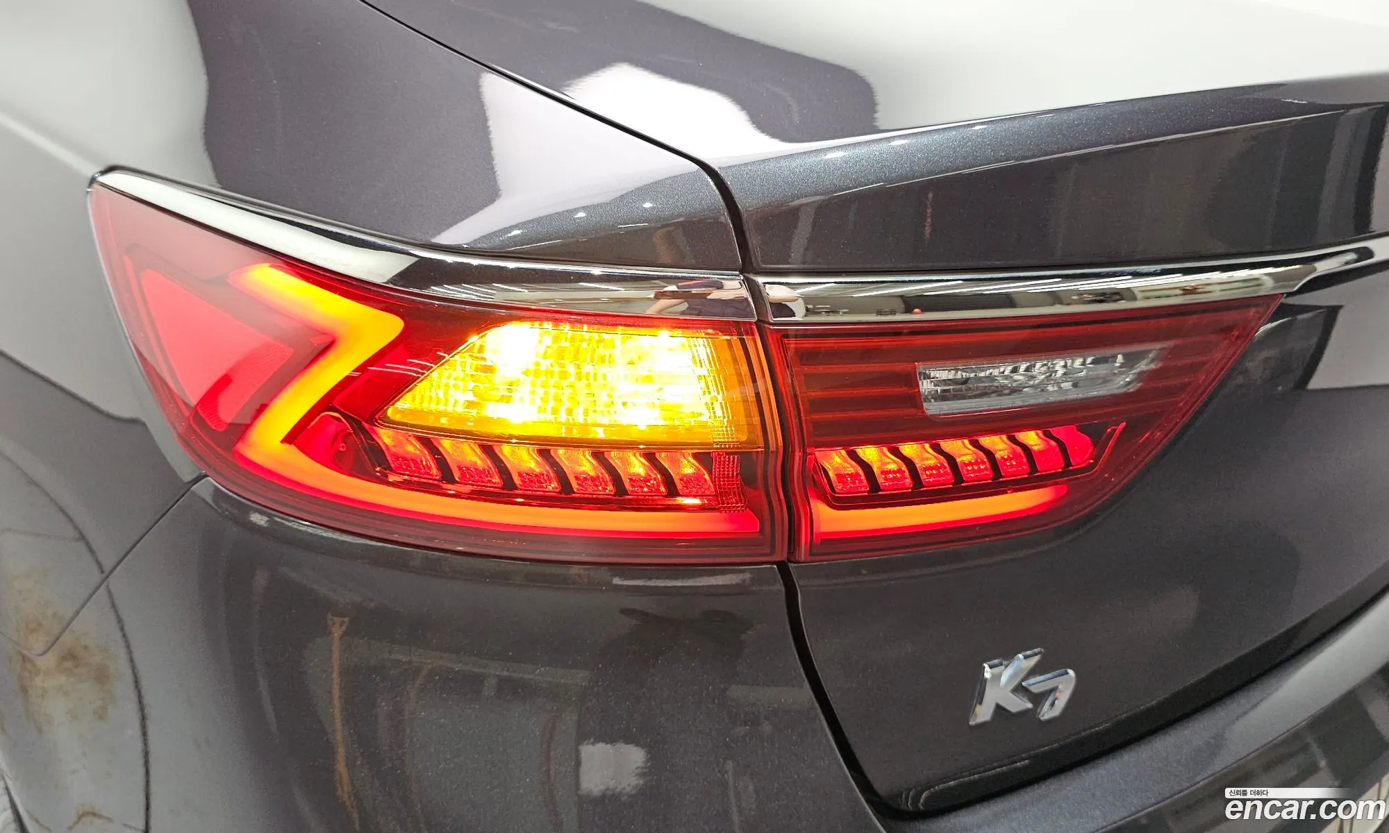 Kia K7 2016 KNALB415BGA052472 — 5