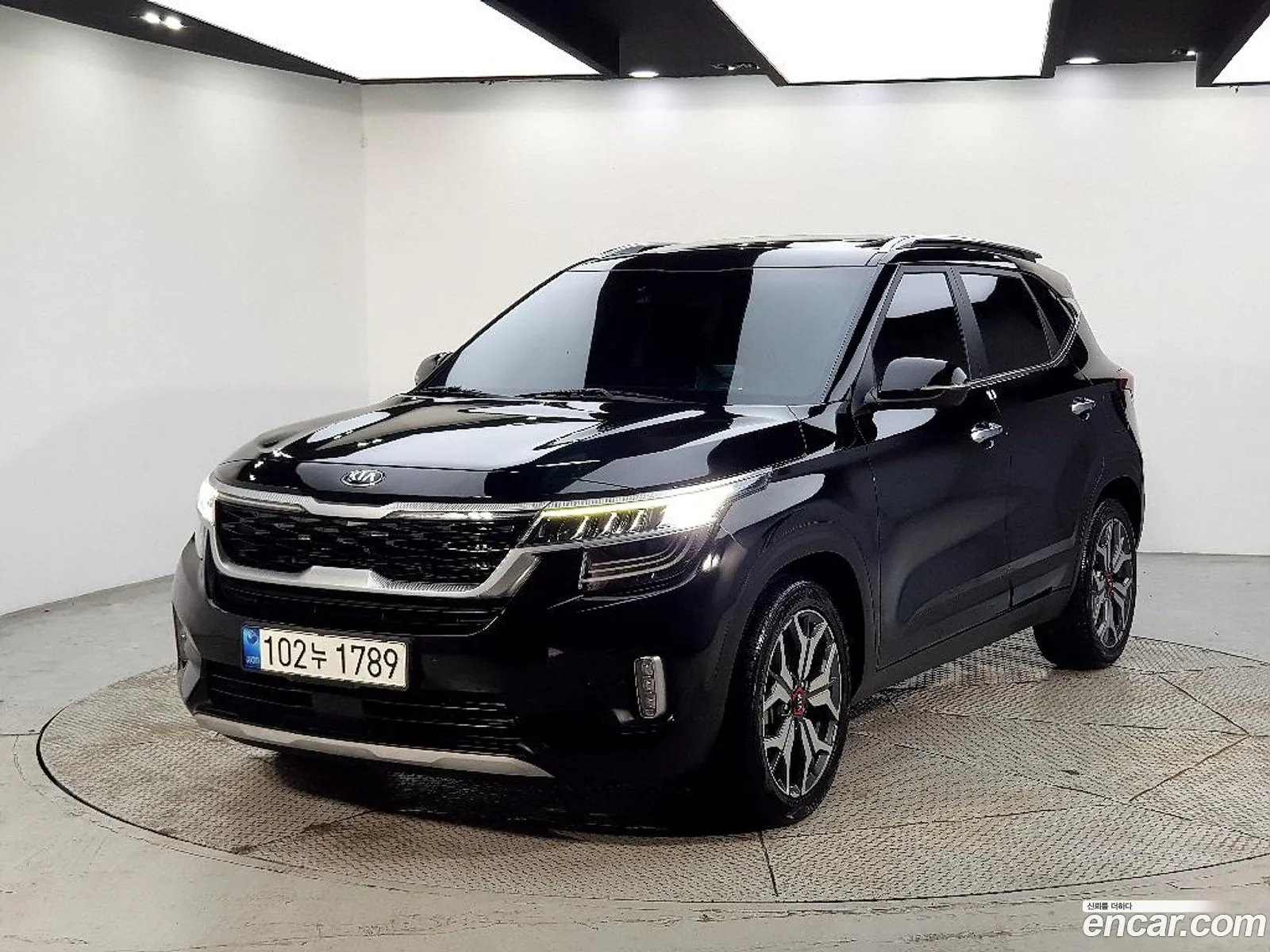 Kia Seltos 2021 — 19