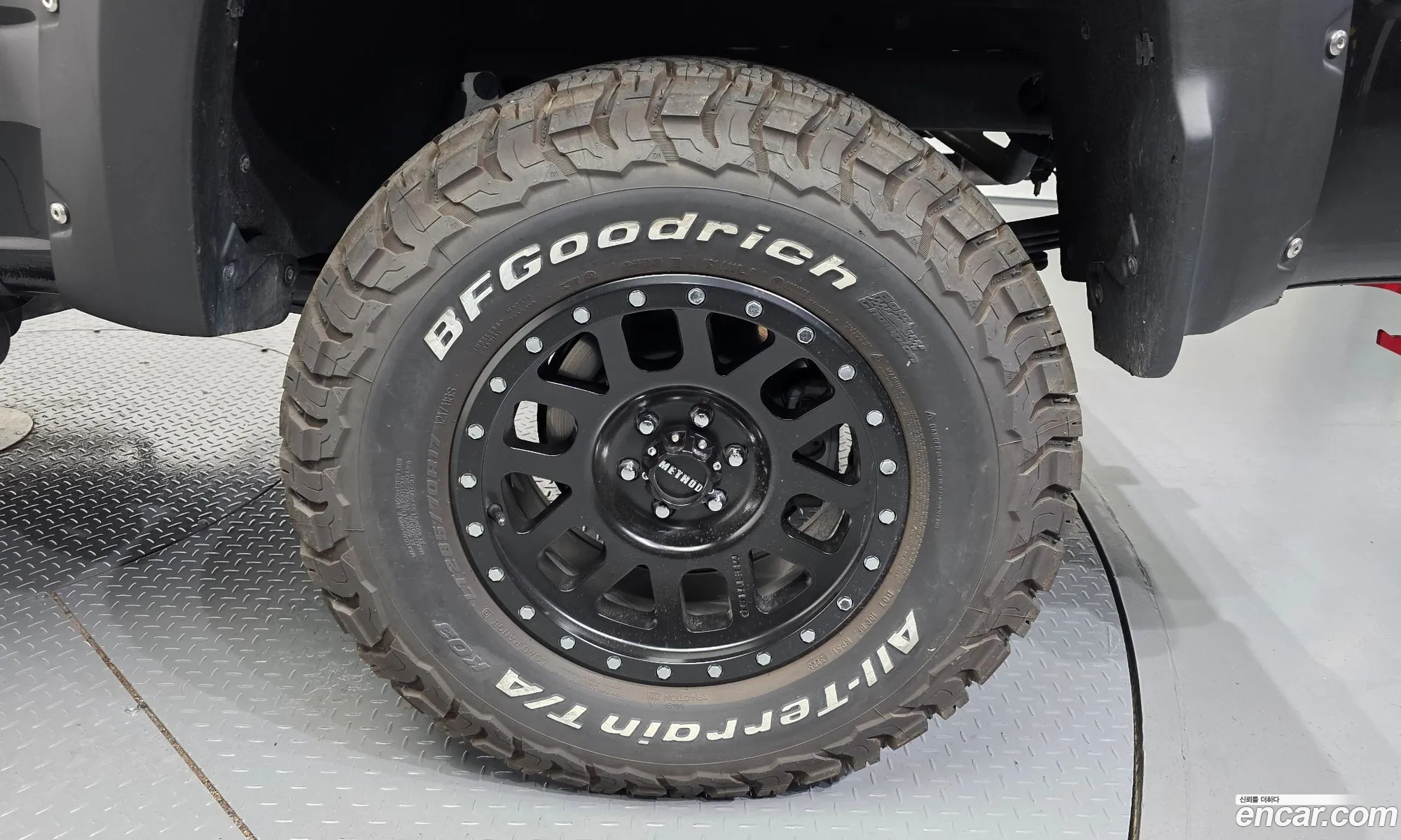 Chevrolet (GM Daewoo) Real New Colorado 2022 — 25