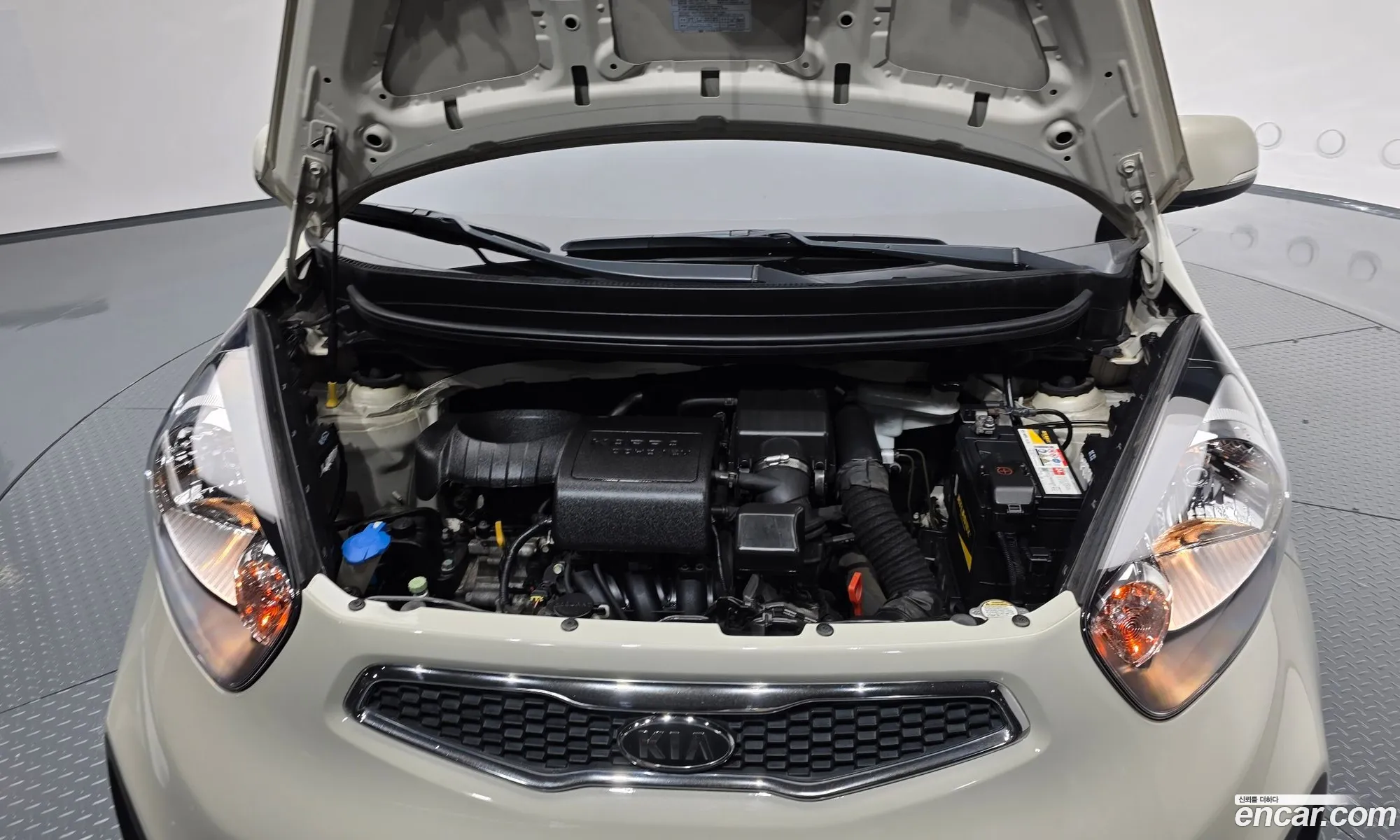 Kia Morning 2011 KNABX511BCT143576 — 3