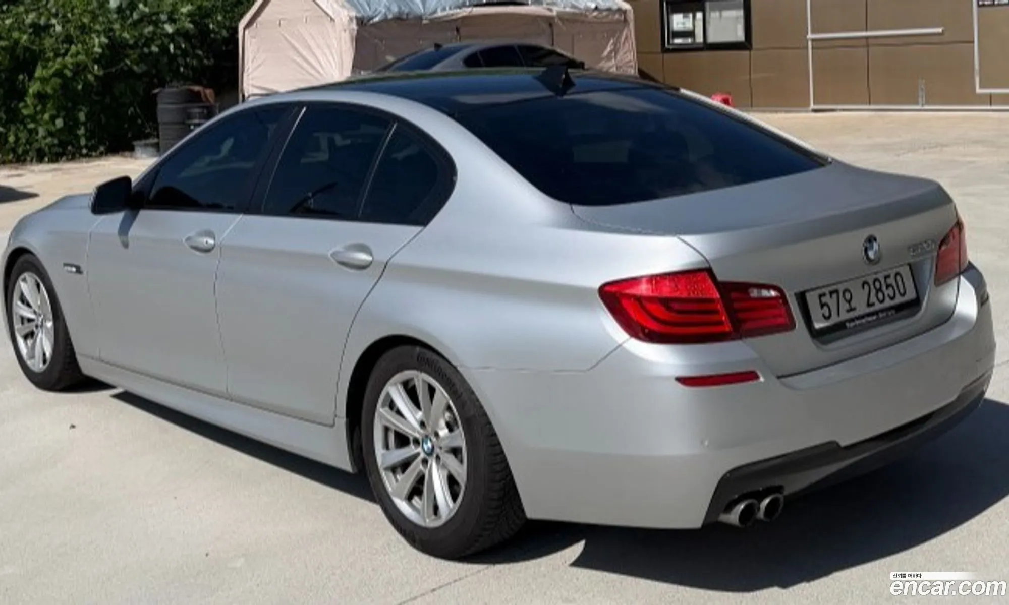 BMW 5 Series 2010 — 2