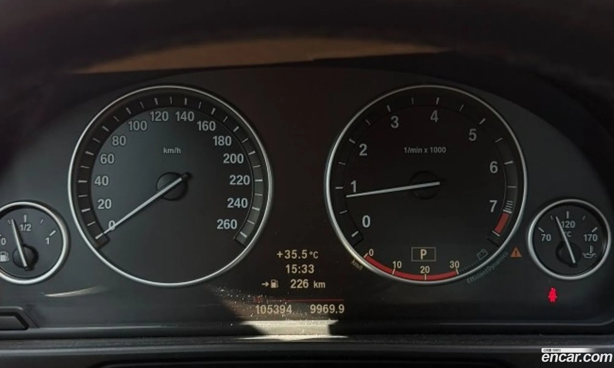 BMW 5 Series 2010 — 16