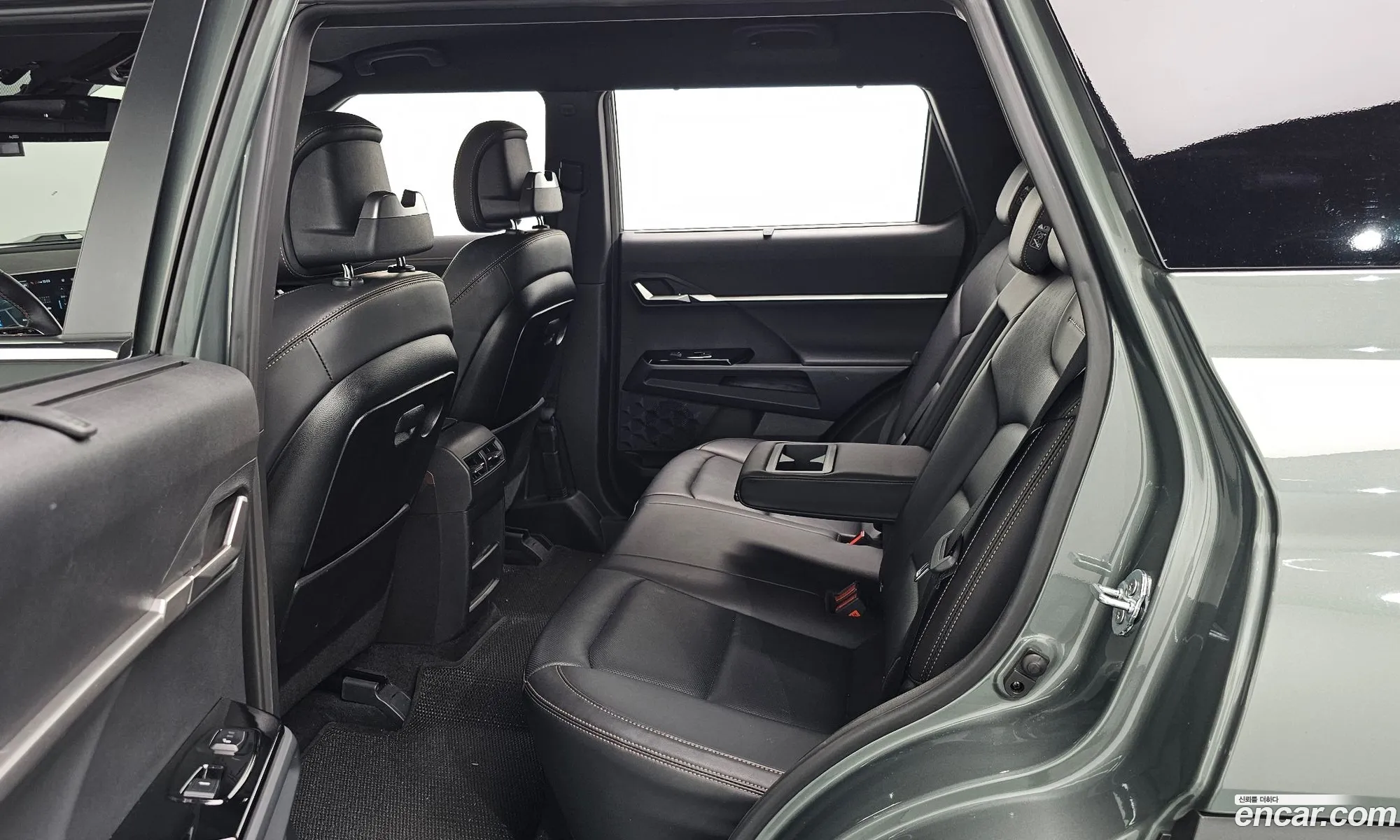 KG Mobility (SsangYong) Torres EVX 2023 — 13