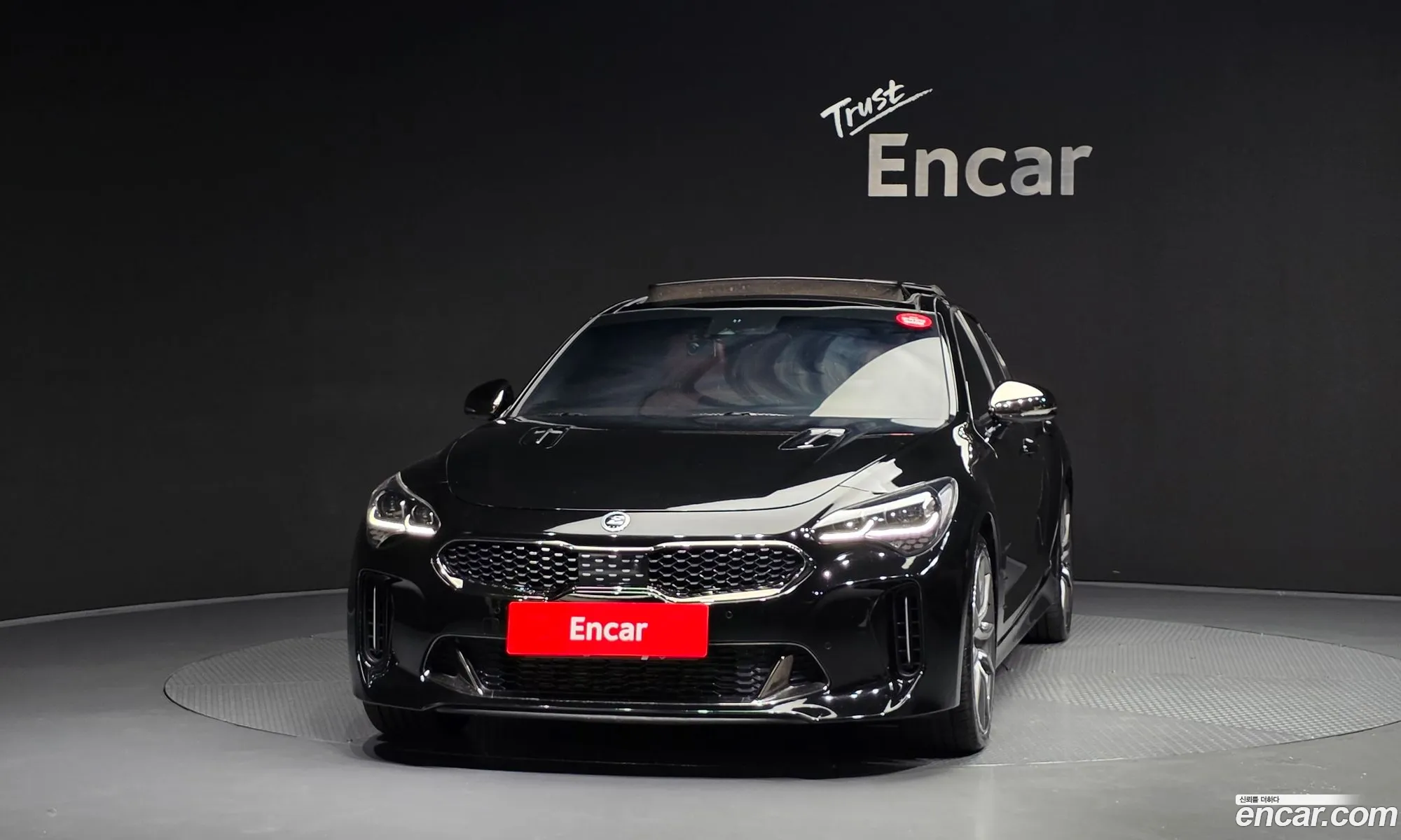Kia Stinger 2017 KNAE751CDJS005695 — 8
