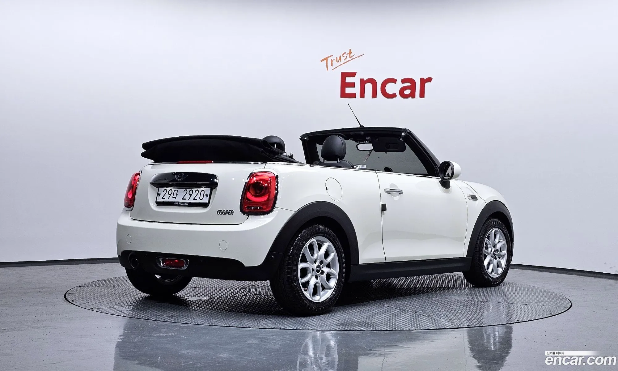 Mini Cooper Convertible 2017 WMWWG5102J3A80290 — 16
