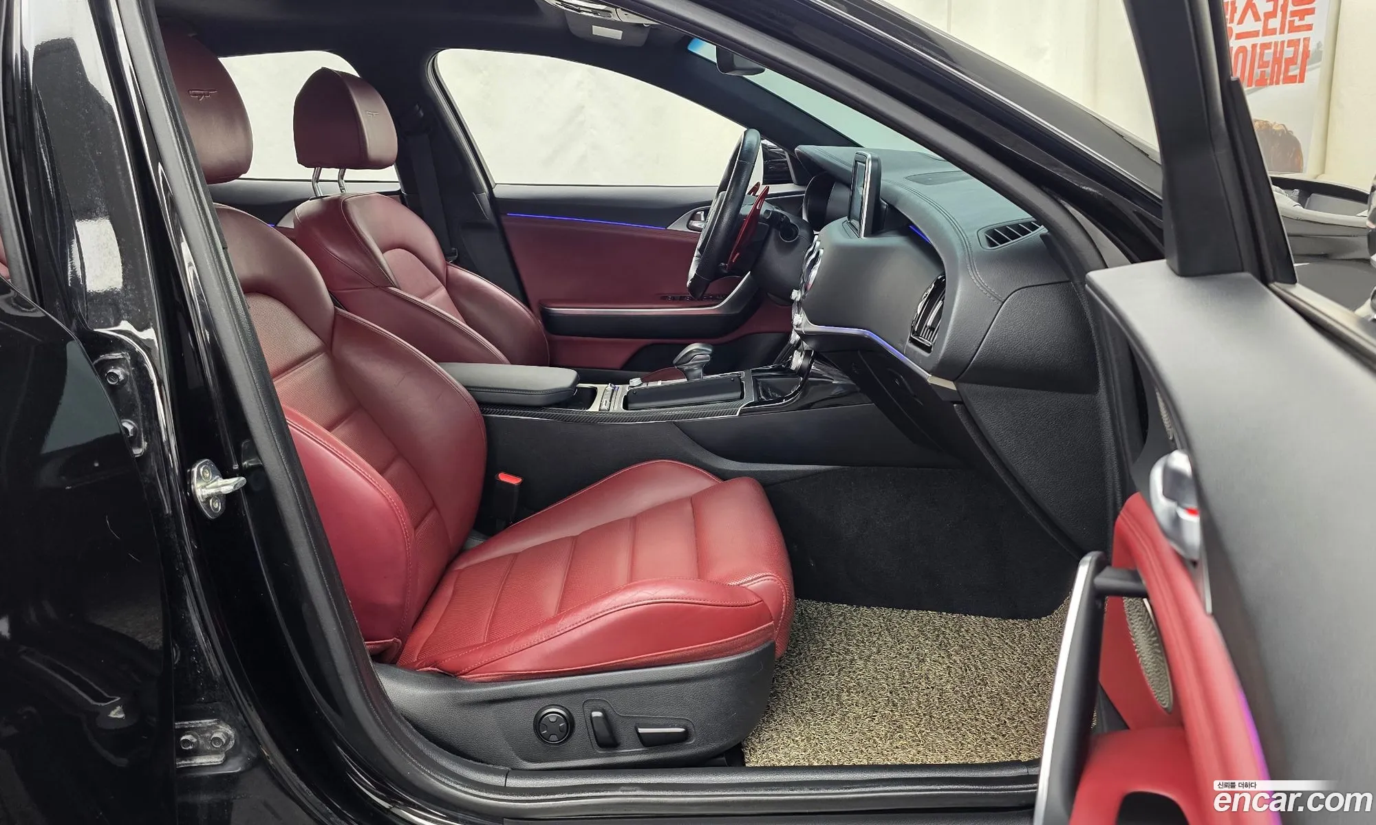 Kia Stinger 2018 KNAE751CBJS038264 — 33