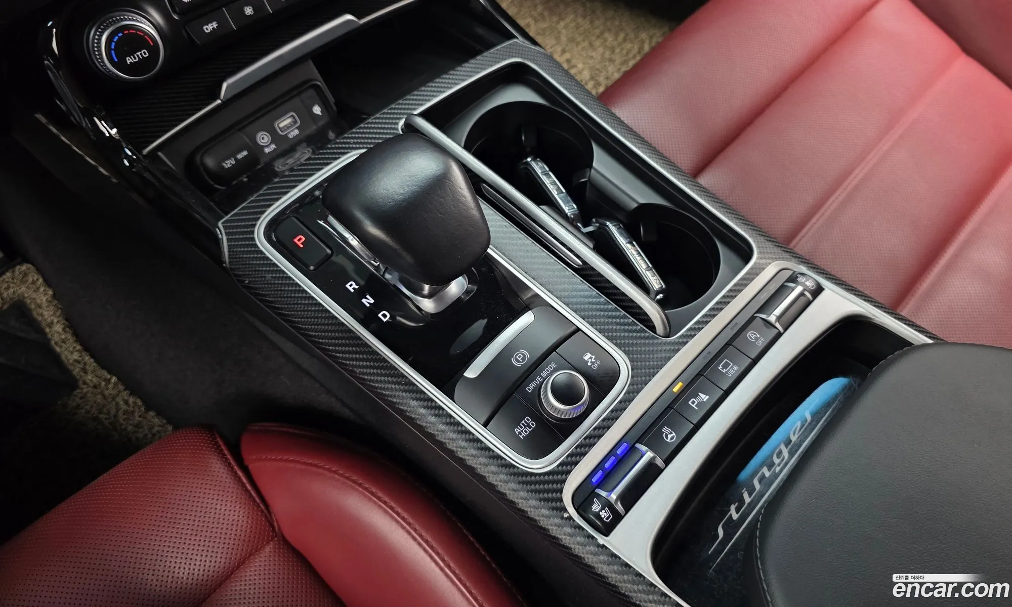 Kia Stinger 2018 KNAE751CBJS038264 — 2