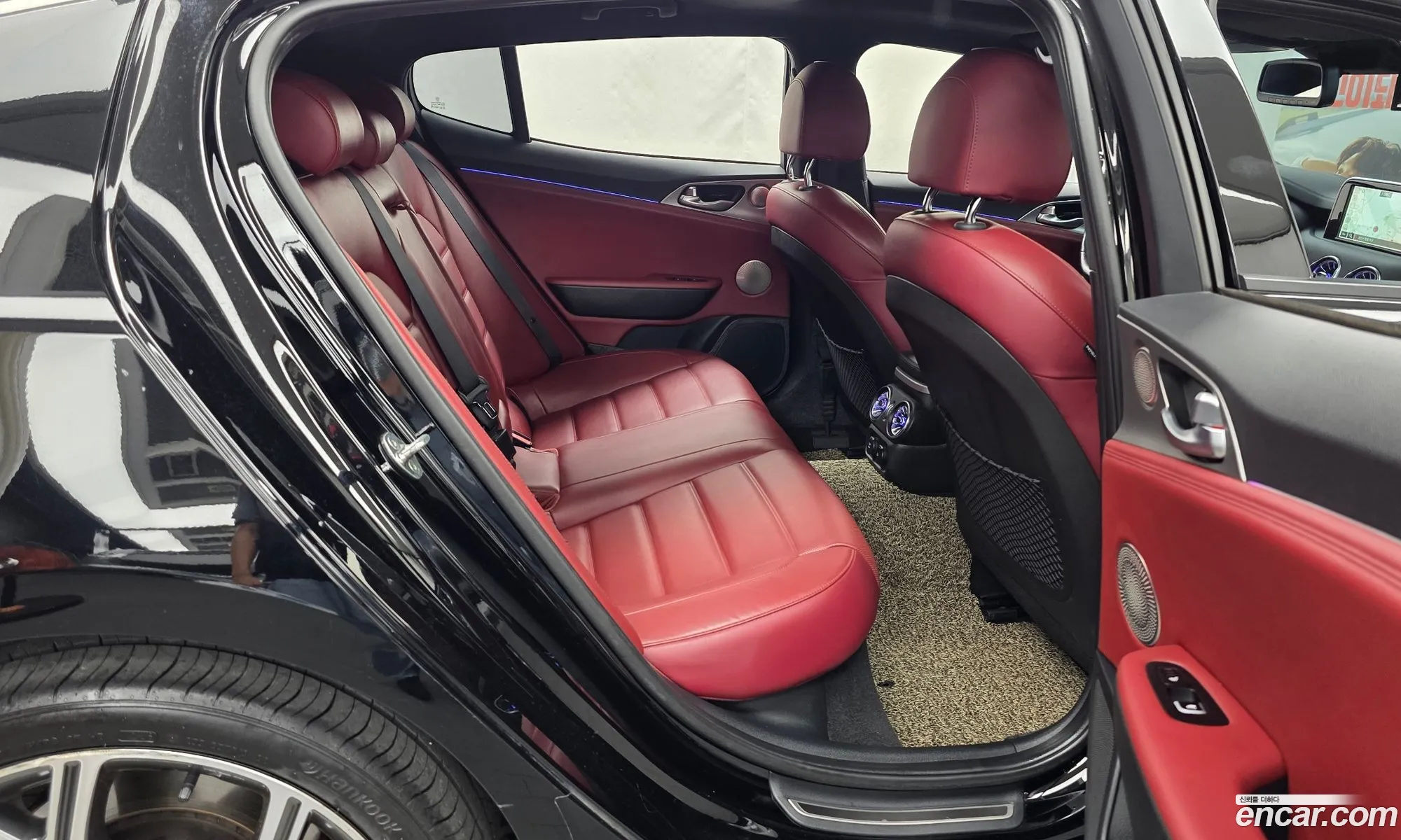 Kia Stinger 2018 KNAE751CBJS038264 — 21