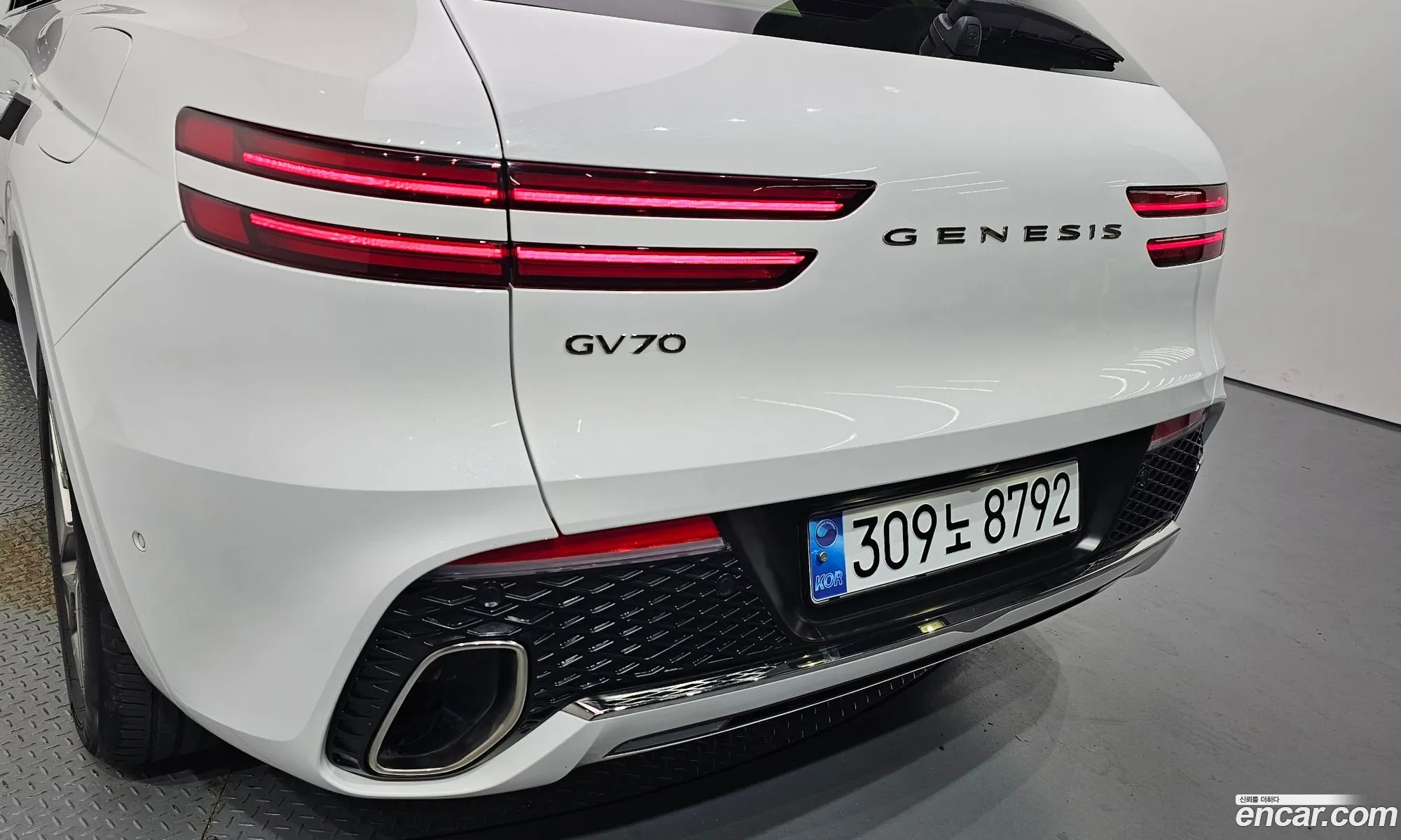 Genesis GV70 2022 KMTMA81BBNU070221 — 9