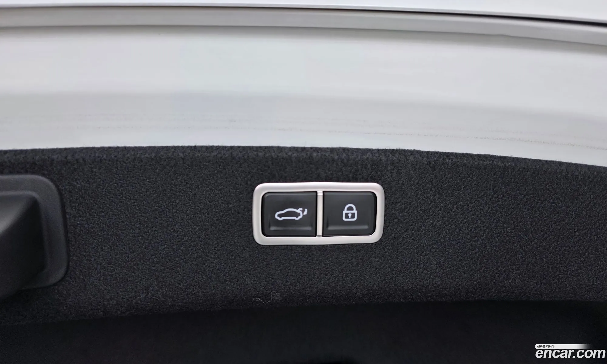 Genesis G80 2020 KMTGB41CBMU051902 — 4