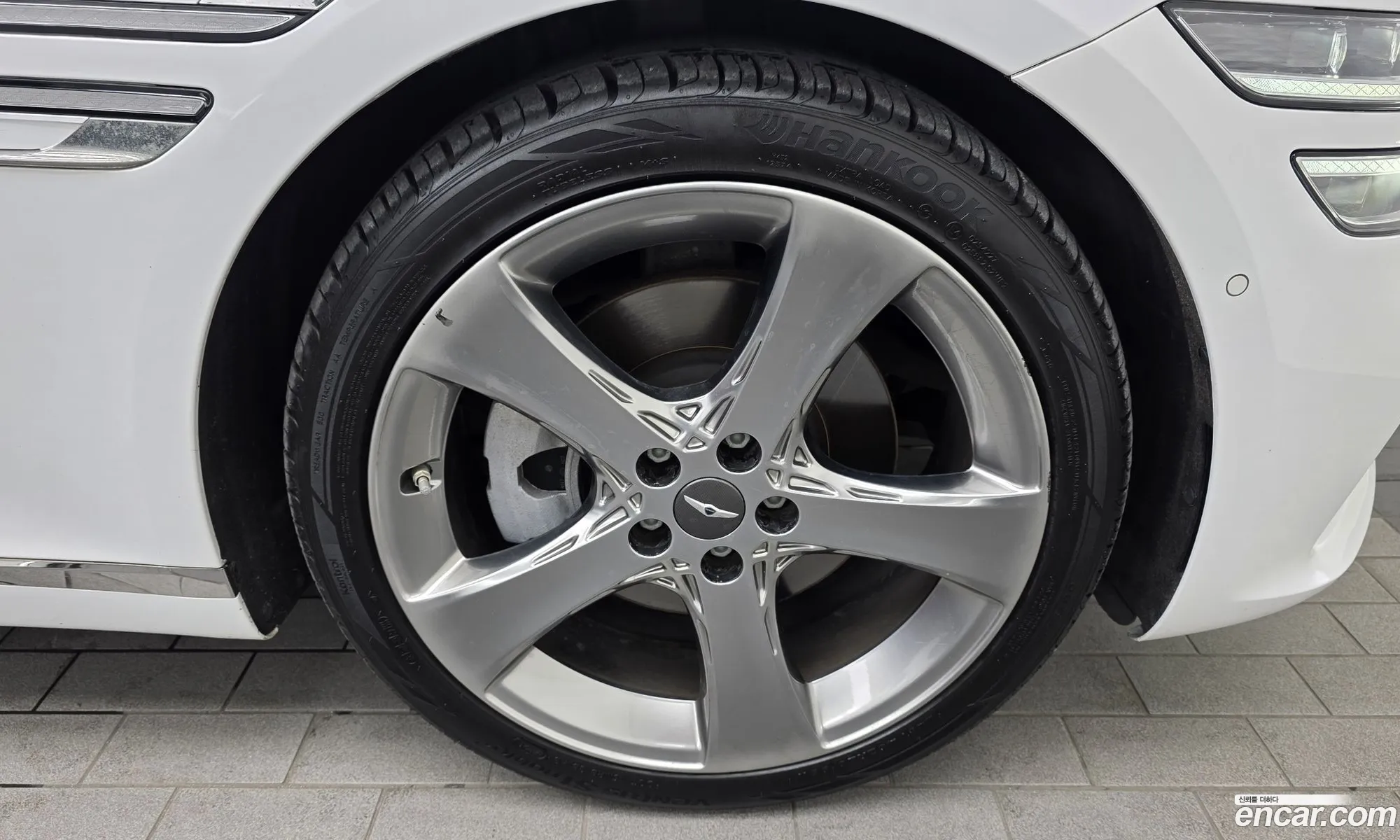 Genesis G80 2020 KMTGB41CBMU051902 — 27